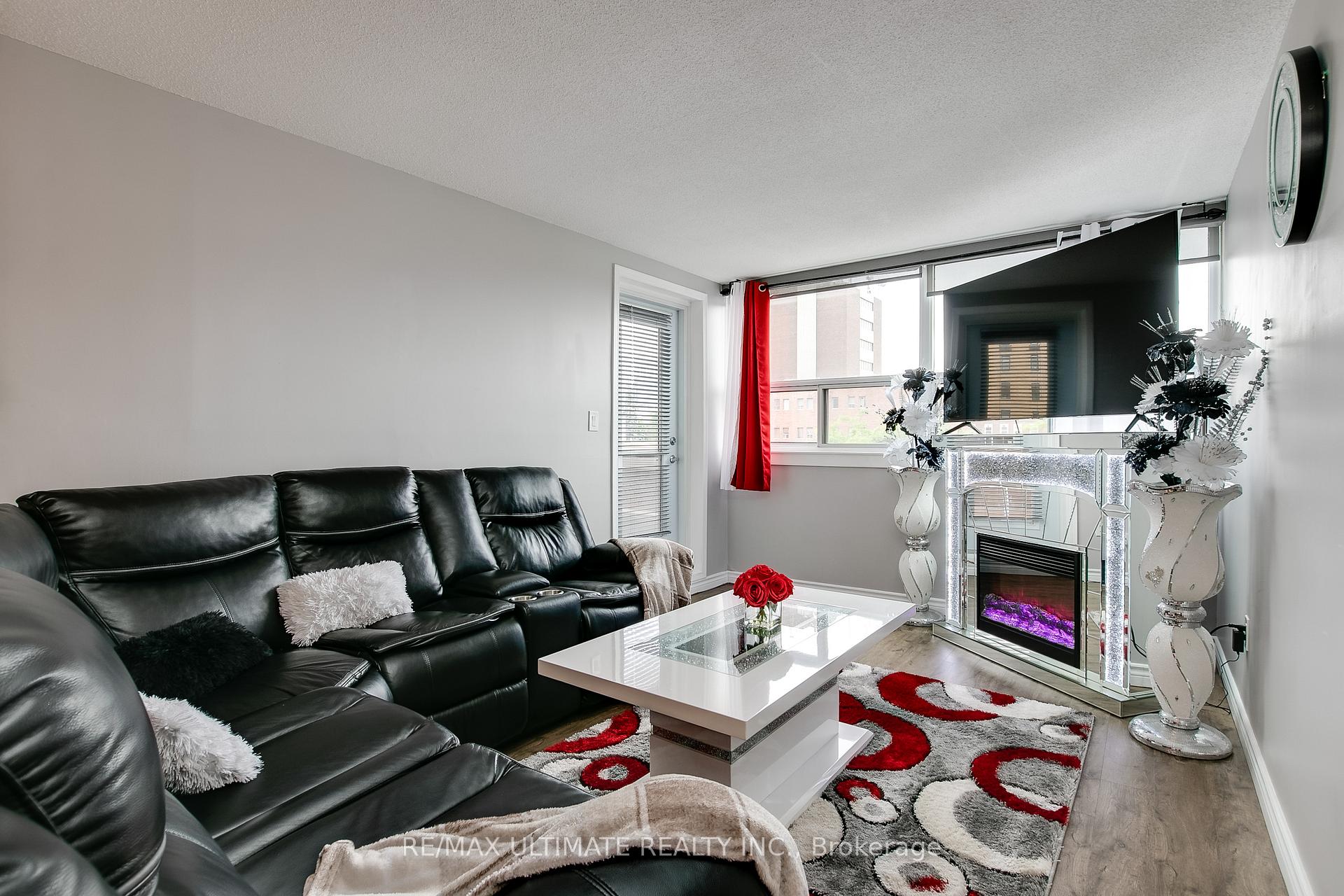 Photo 7 of Unit 309, 80 Athol Street, Oshawa, Central — HOMEH