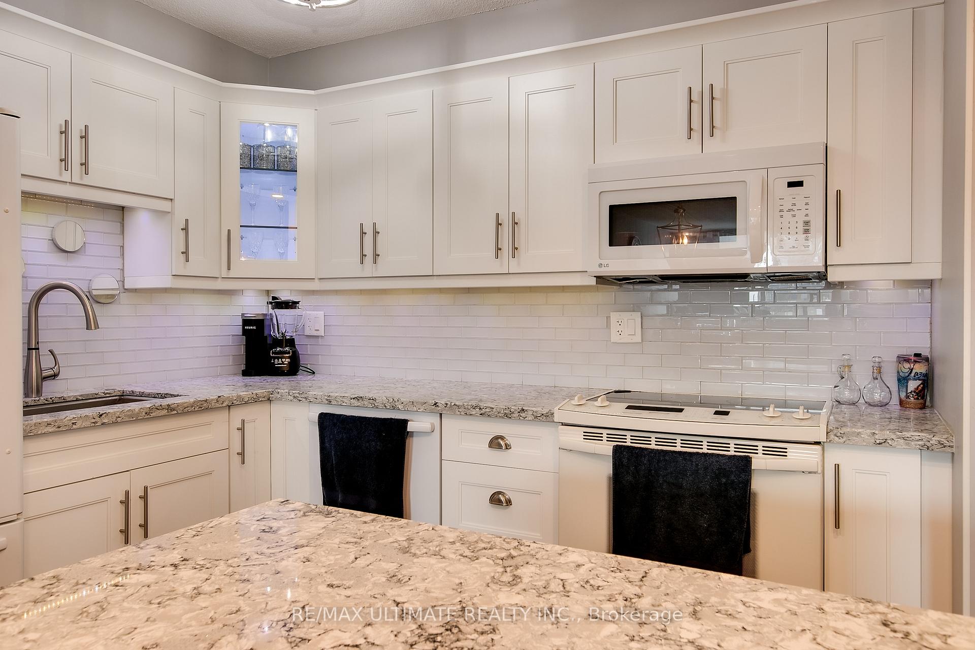 Photo 13 of Unit 309, 80 Athol Street, Oshawa, Central — HOMEH