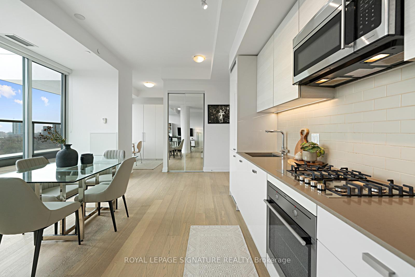 Photo 19 of Unit 808, 835 St Clair Avenue W, Toronto, Wychwood — HOMEH