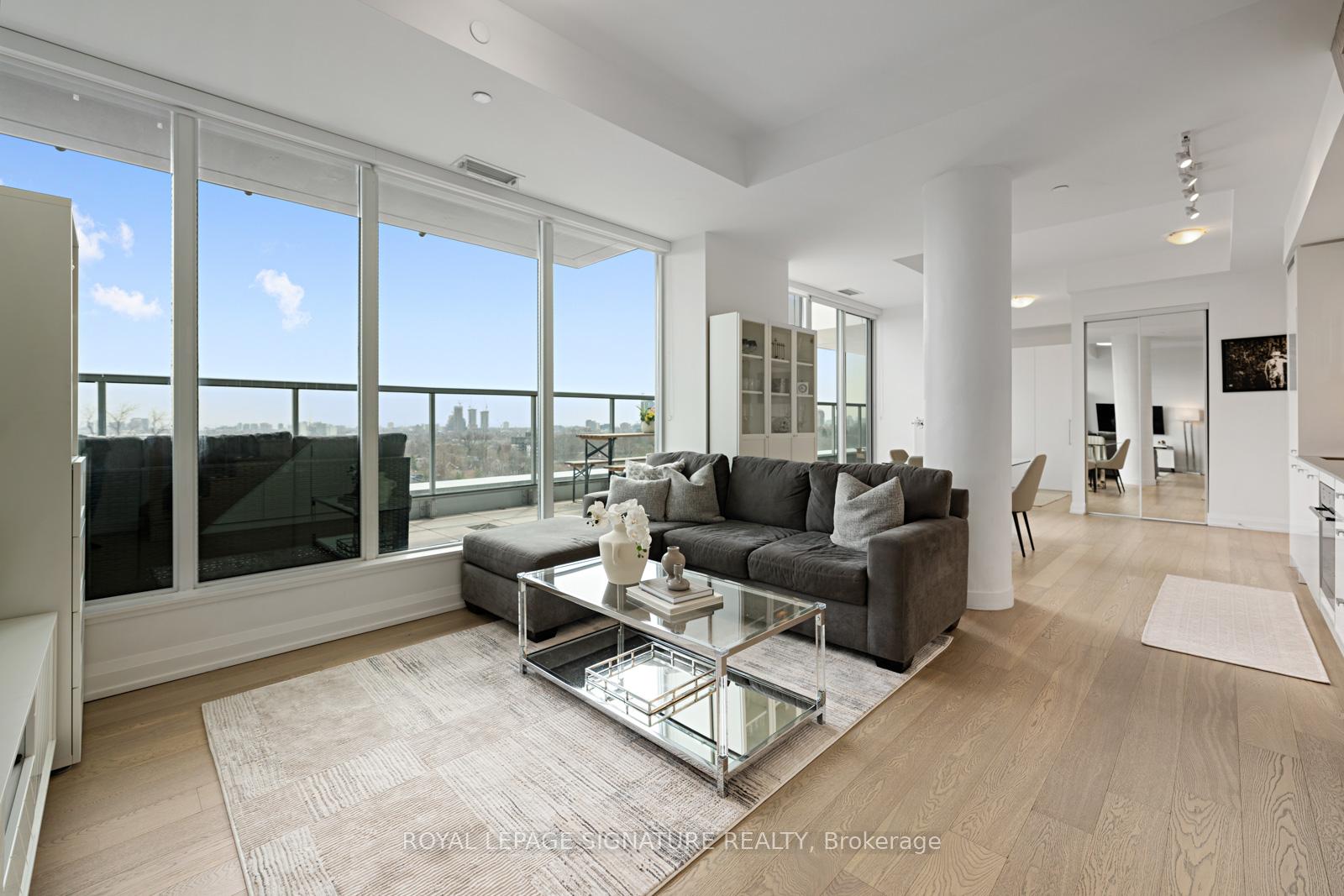 Photo 11 of Unit 808, 835 St Clair Avenue W, Toronto, Wychwood — HOMEH