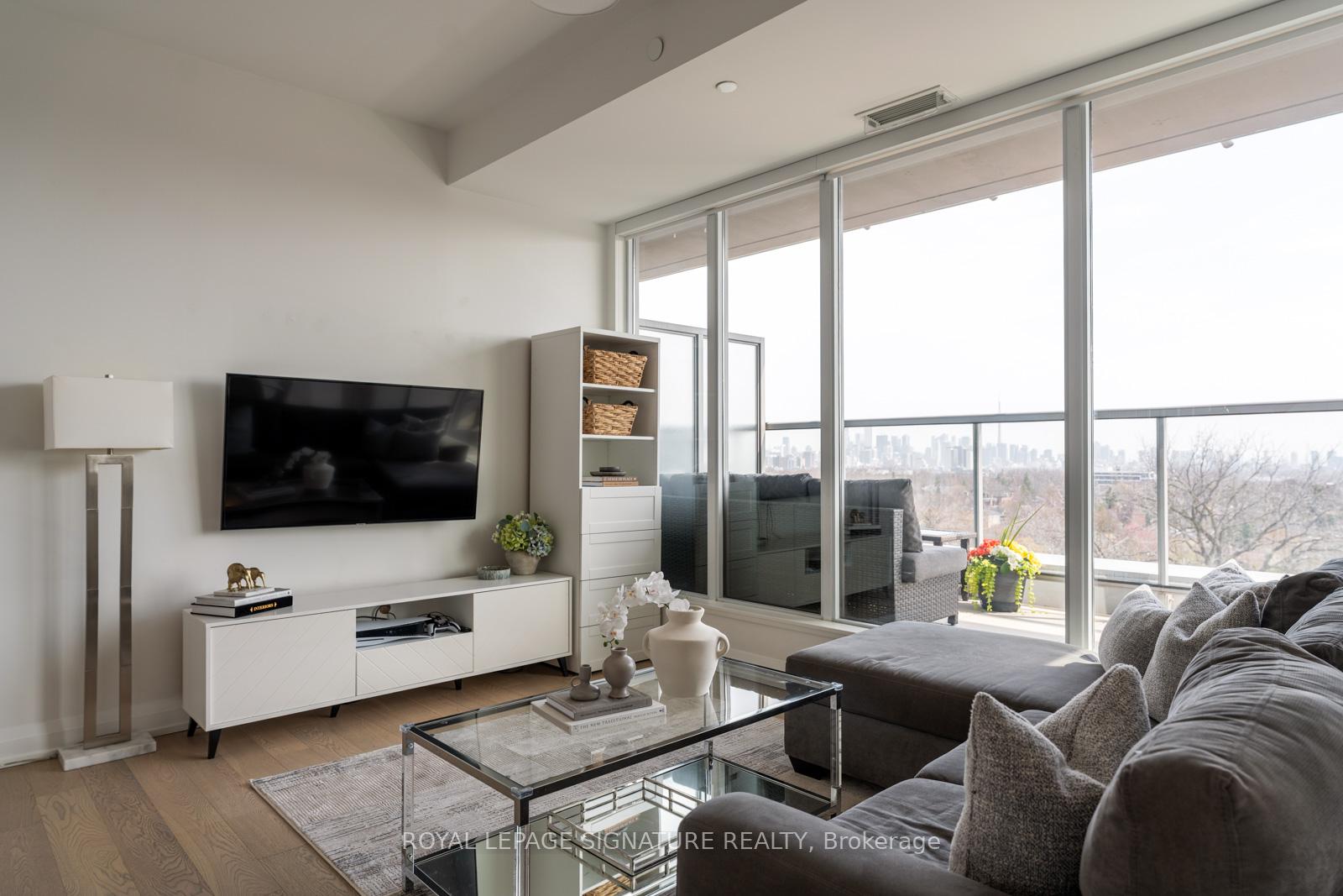 Photo 6 of Unit 808, 835 St Clair Avenue W, Toronto, Wychwood — HOMEH