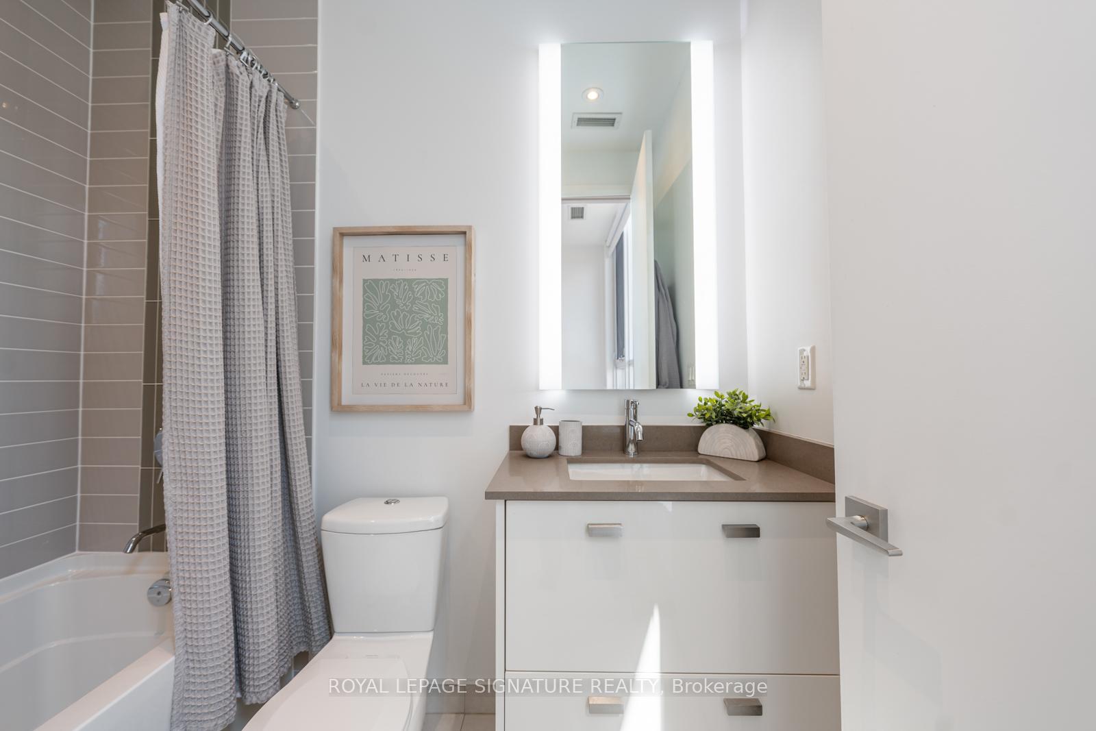 Photo 18 of Unit 808, 835 St Clair Avenue W, Toronto, Wychwood — HOMEH