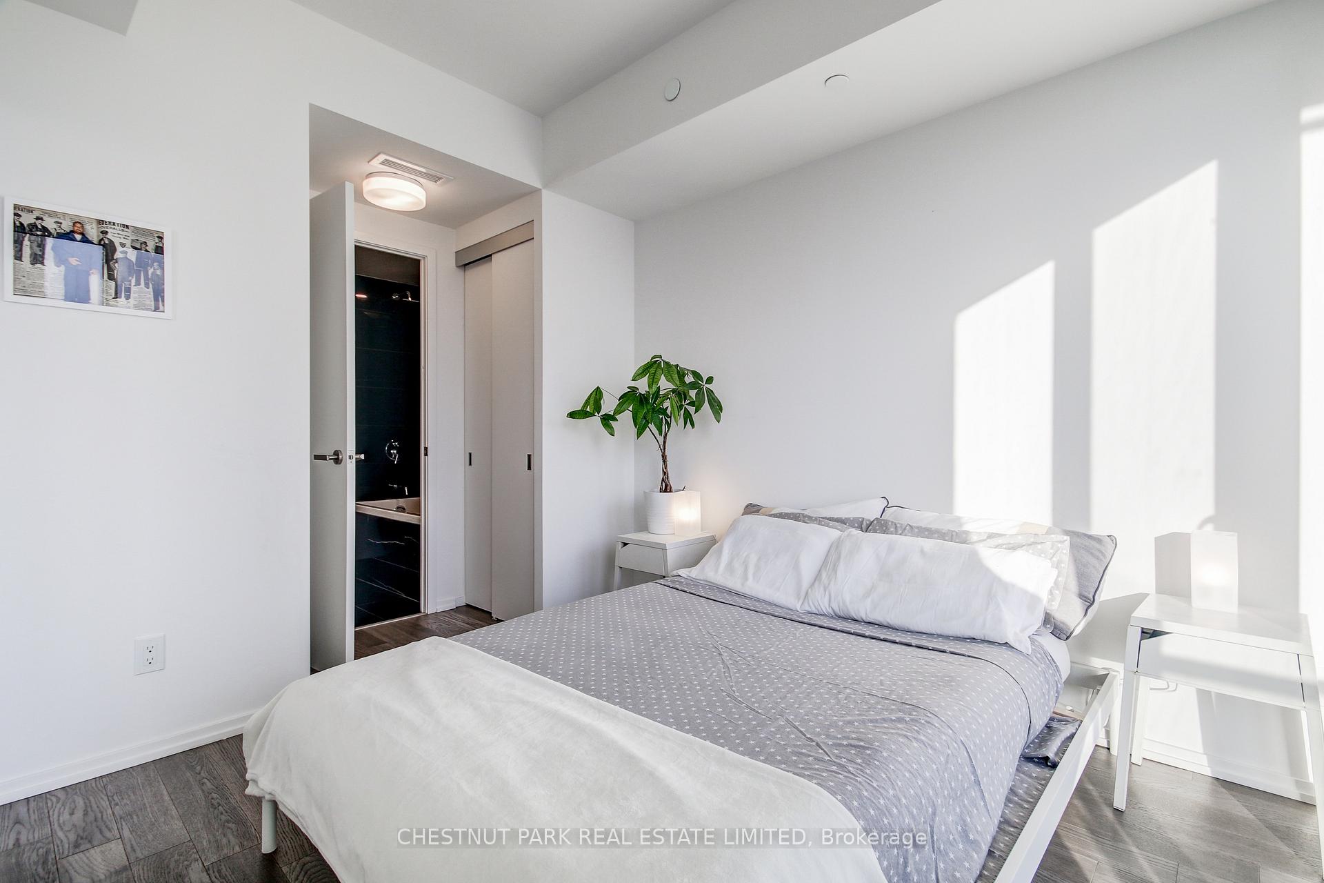 Photo 9 of Unit 2901, 5 Soudan Avenue, Toronto, Mount Pleasant West — HOMEH