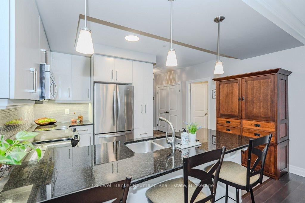 Photo 12 of Unit 806, 160 Macdonell Street, Guelph, Downtown — HOMEH