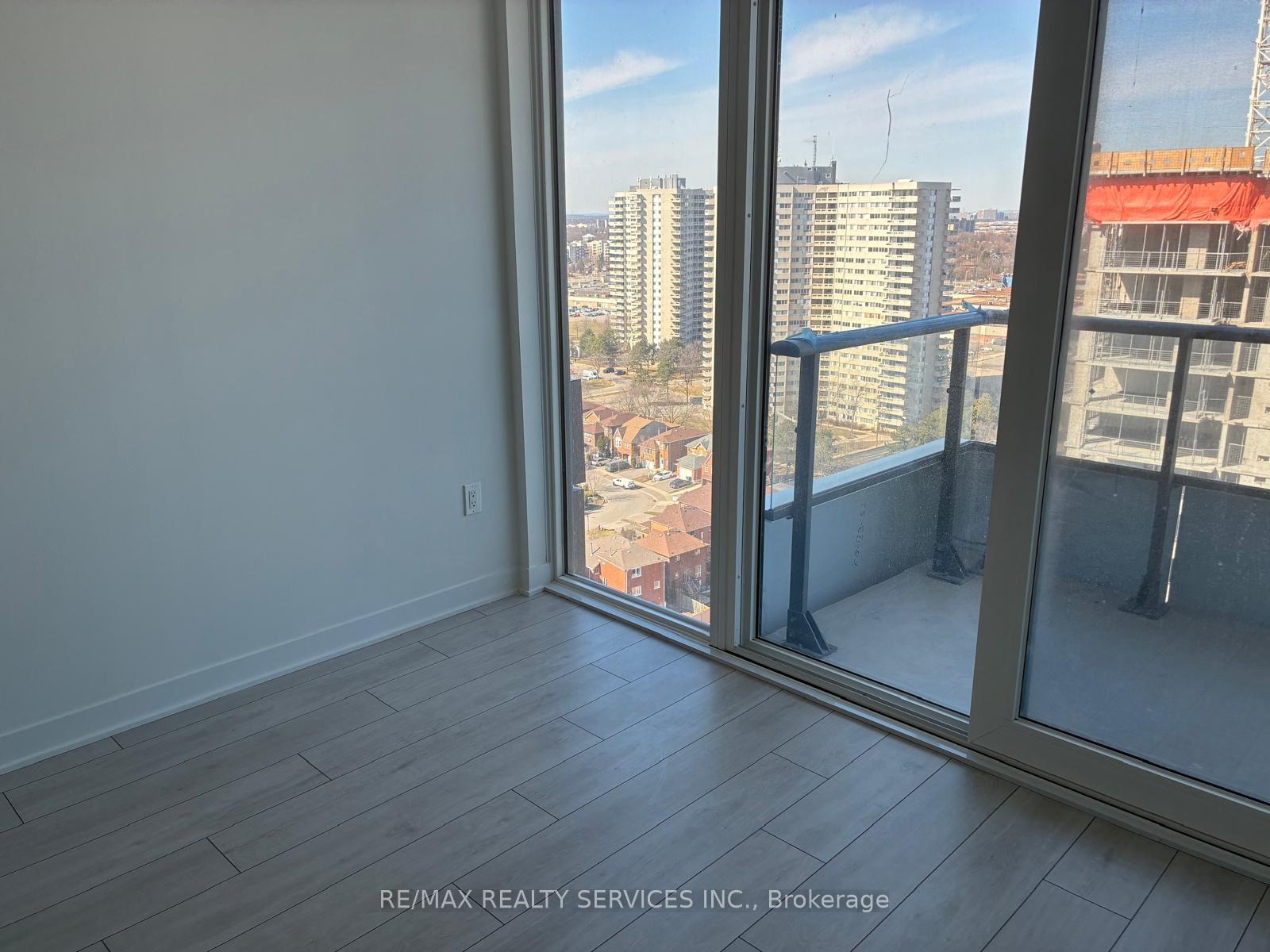 Photo 5 of Unit 1813, 260 Malta Avenue, Brampton, Fletcher's Creek South — HOMEH