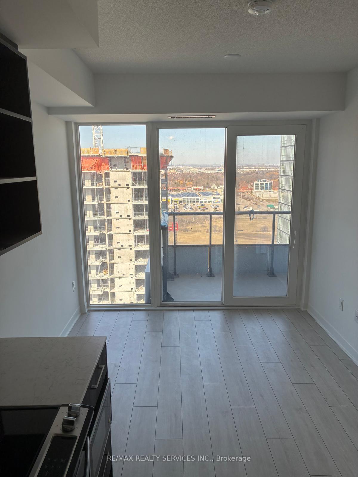 Photo 7 of Unit 1813, 260 Malta Avenue, Brampton, Fletcher's Creek South — HOMEH