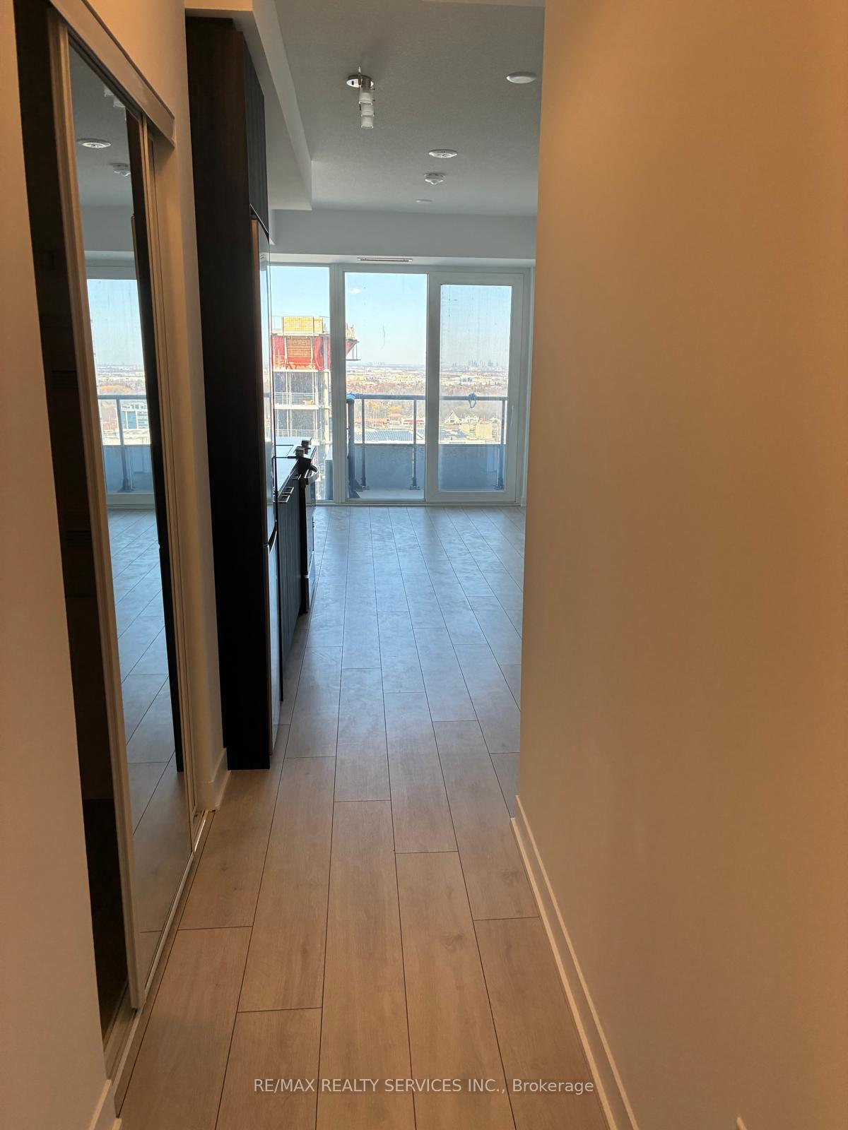 Photo 9 of Unit 1813, 260 Malta Avenue, Brampton, Fletcher's Creek South — HOMEH