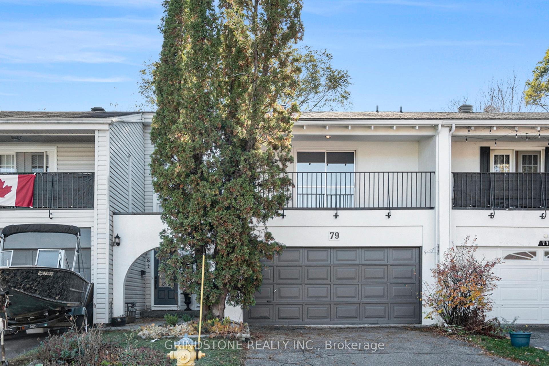 Photo 13 of 79 Grady Crescent, Ottawa, Sheahan Estates/Trend Village — HOMEH