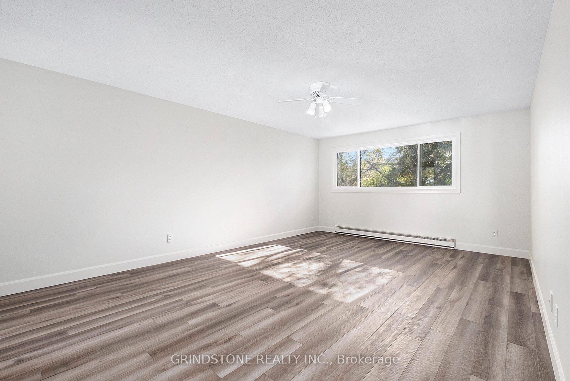 Photo 21 of 79 Grady Crescent, Ottawa, Sheahan Estates/Trend Village — HOMEH