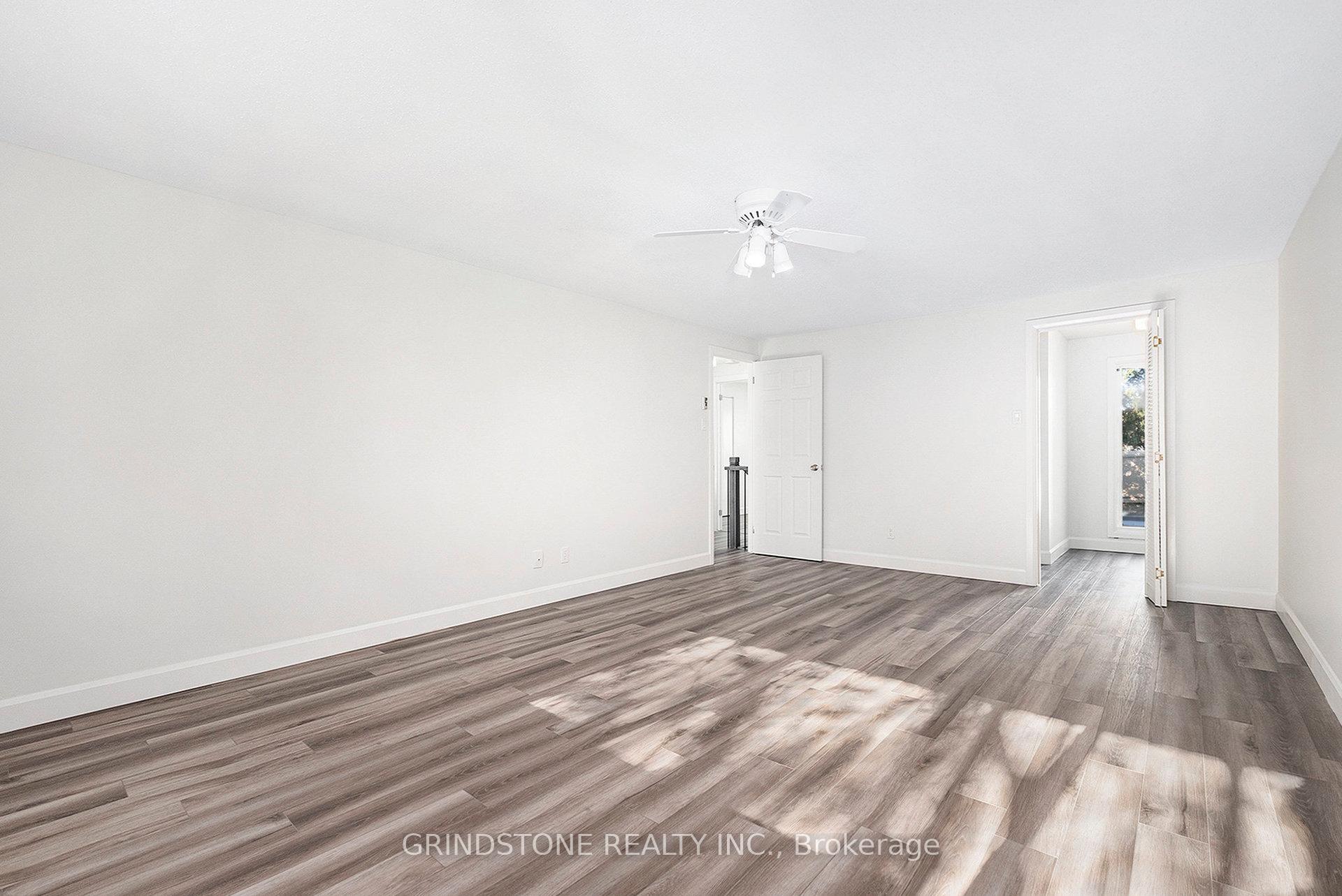 Photo 12 of 79 Grady Crescent, Ottawa, Sheahan Estates/Trend Village — HOMEH