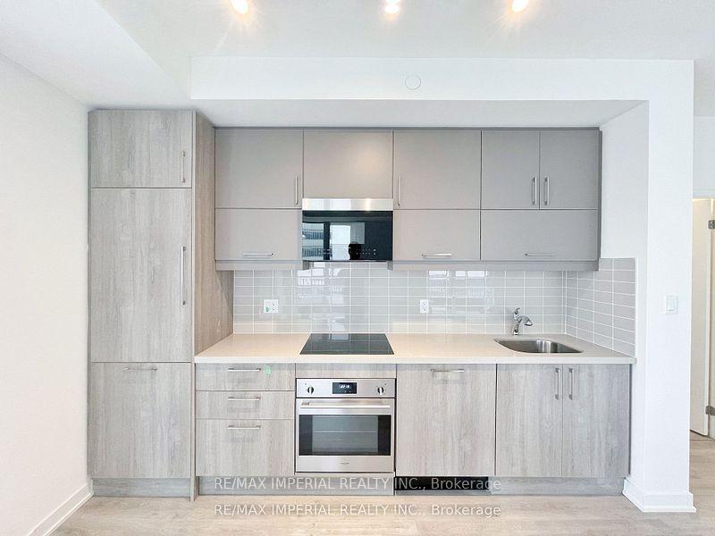 Photo 3 of Unit C317, 38 Simcoe Promenade E, Markham, Unionville — HOMEH