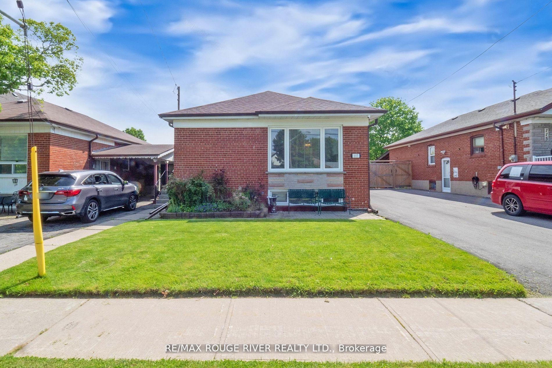 Photo 1 of 117 Shropshire Drive, Scarborough, Dorset Park — HOMEH