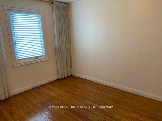 Photo 7 of 117 Shropshire Drive, Scarborough, Dorset Park — HOMEH