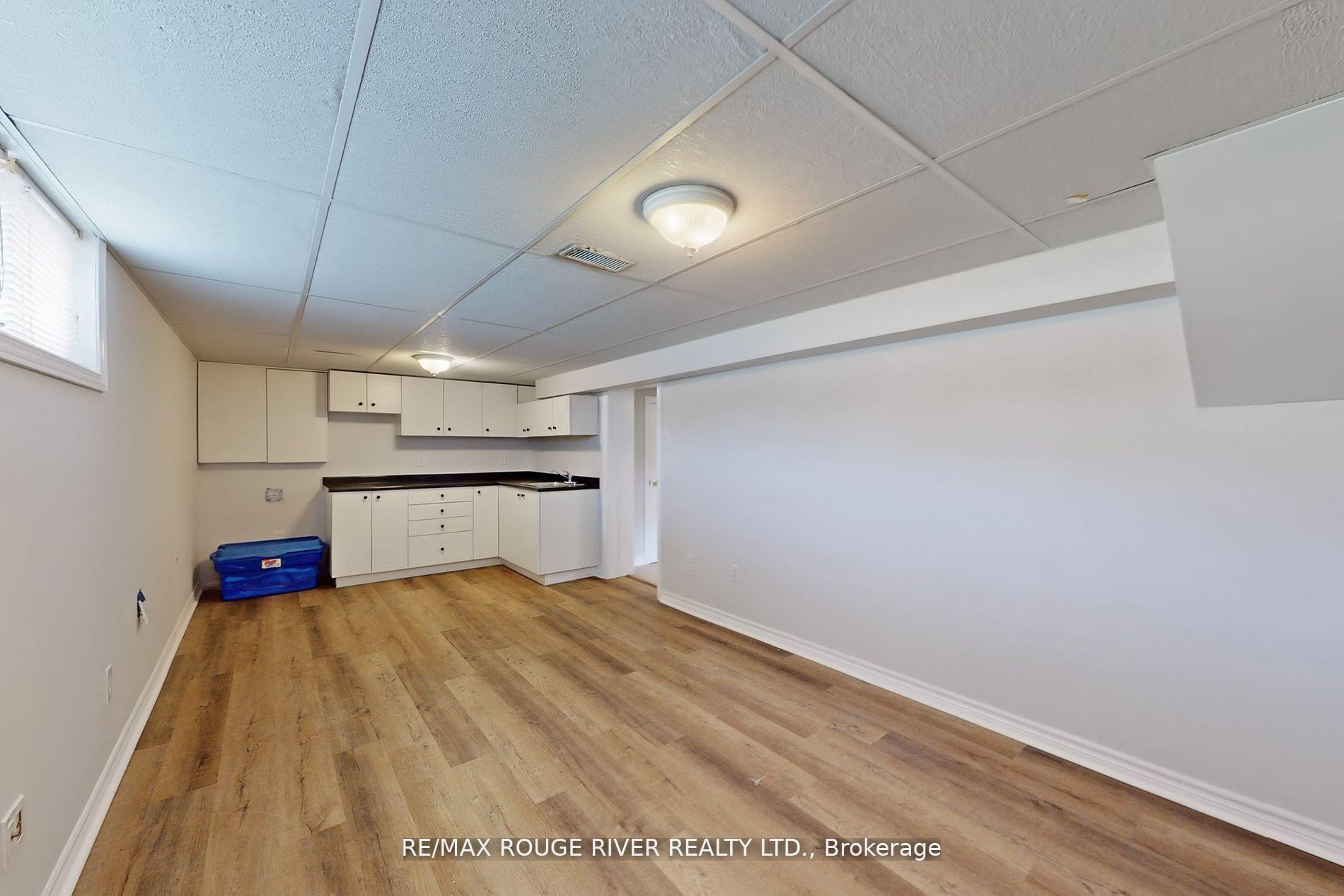 Photo 13 of 117 Shropshire Drive, Scarborough, Dorset Park — HOMEH