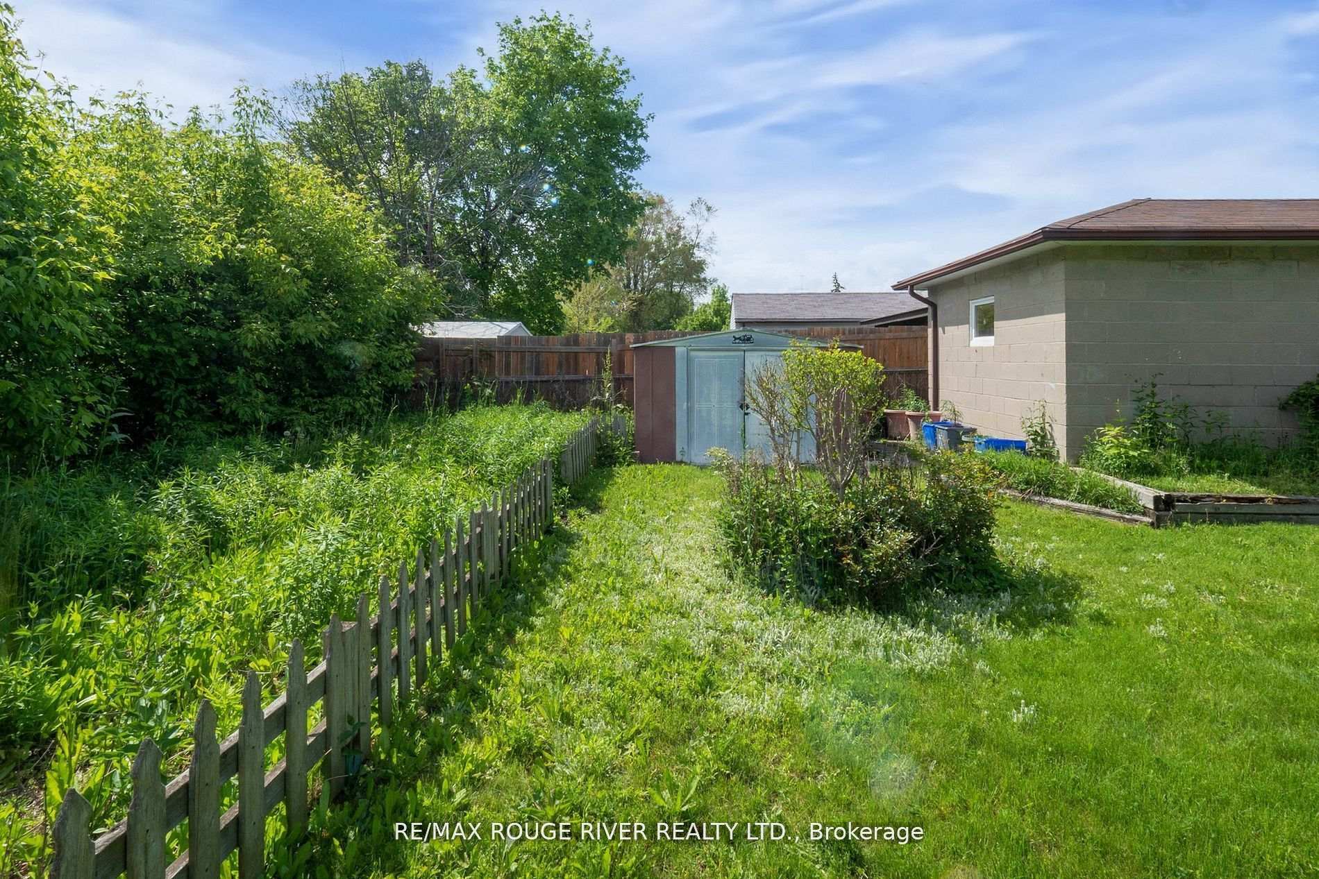 Photo 26 of 117 Shropshire Drive, Scarborough, Dorset Park — HOMEH