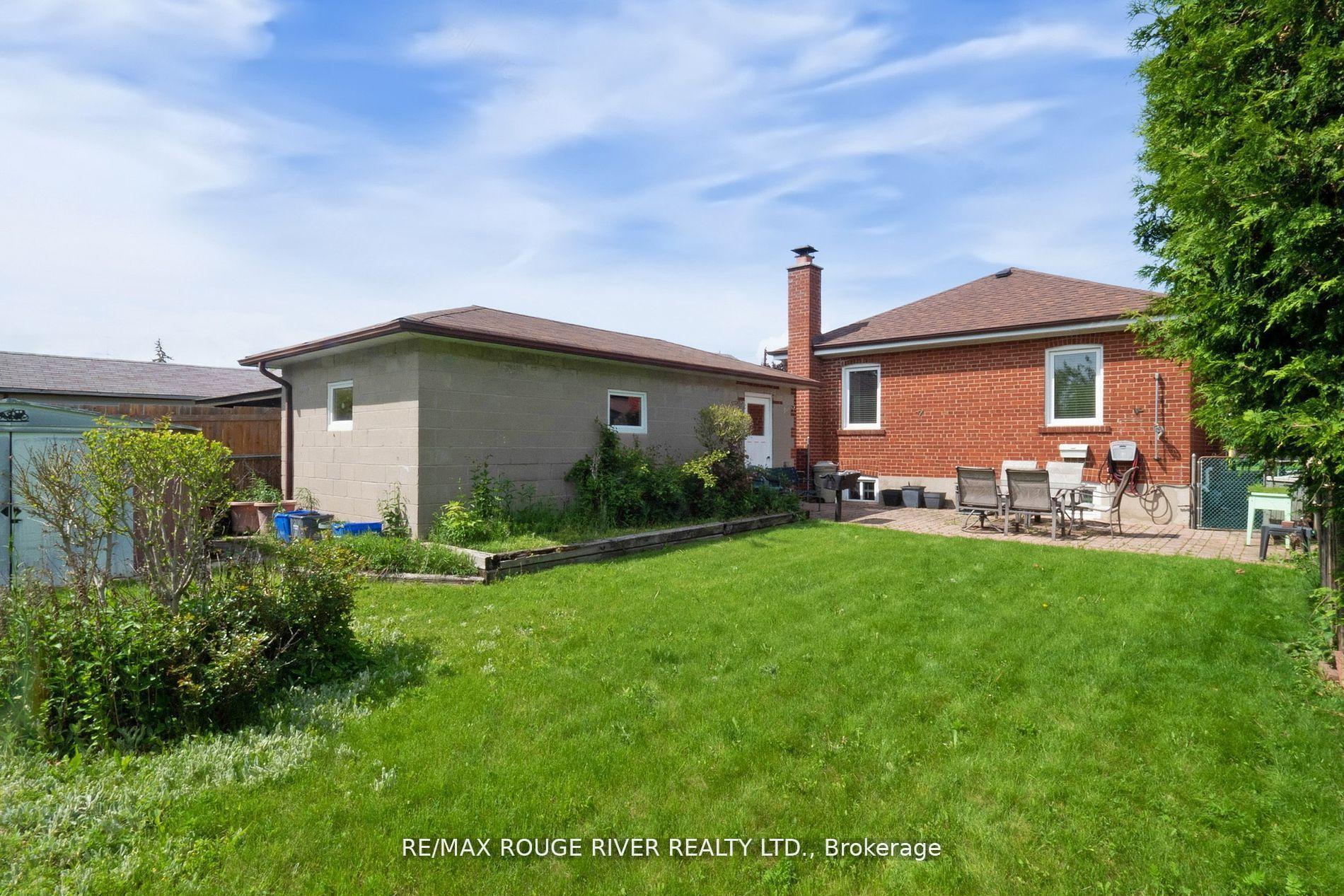 Photo 42 of 117 Shropshire Drive, Scarborough, Dorset Park — HOMEH