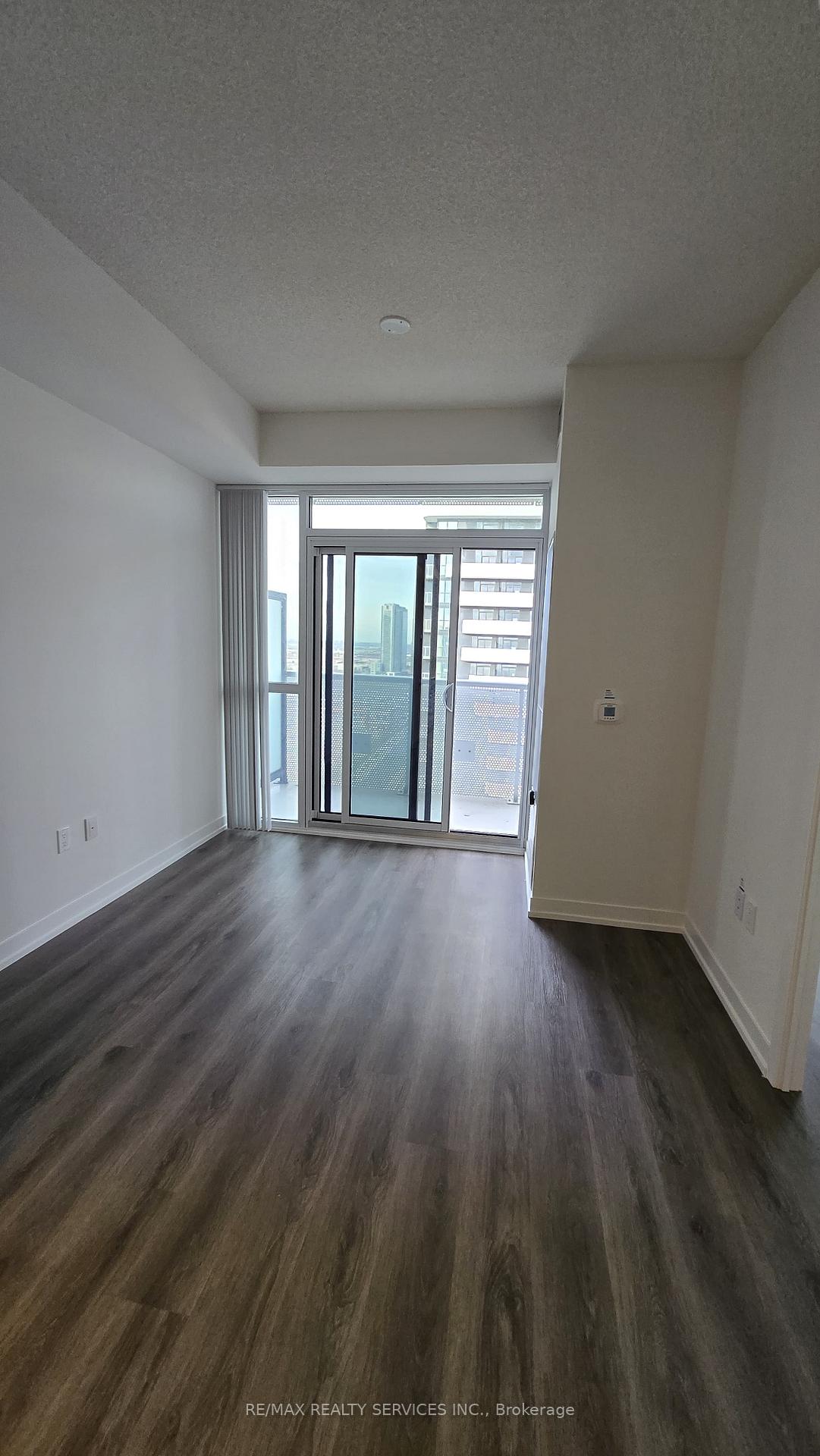 Photo 5 of Unit 2315, 225 Commerce Street, Vaughan, Vaughan Corporate Centre — HOMEH