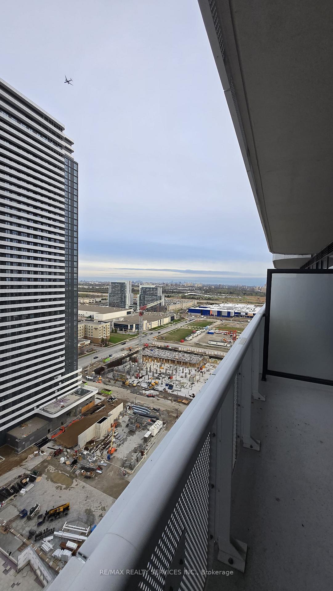 Photo 16 of Unit 2315, 225 Commerce Street, Vaughan, Vaughan Corporate Centre — HOMEH