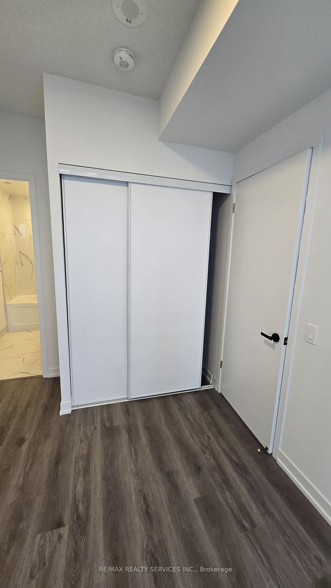 Photo 27 of Unit 2315, 225 Commerce Street, Vaughan, Vaughan Corporate Centre — HOMEH