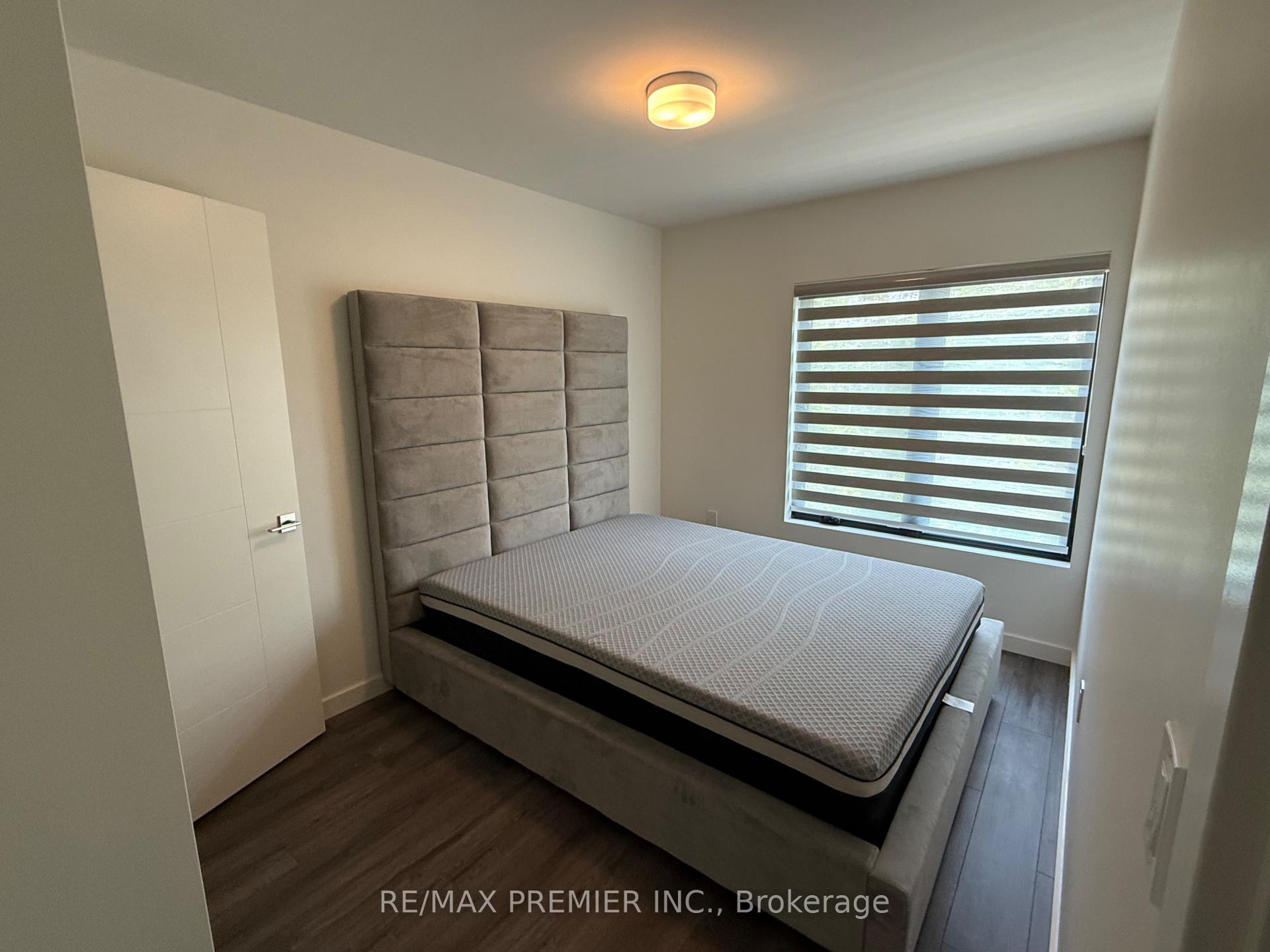 Photo 14 of 22 Rainwater Lane, Barrie, Holly — HOMEH