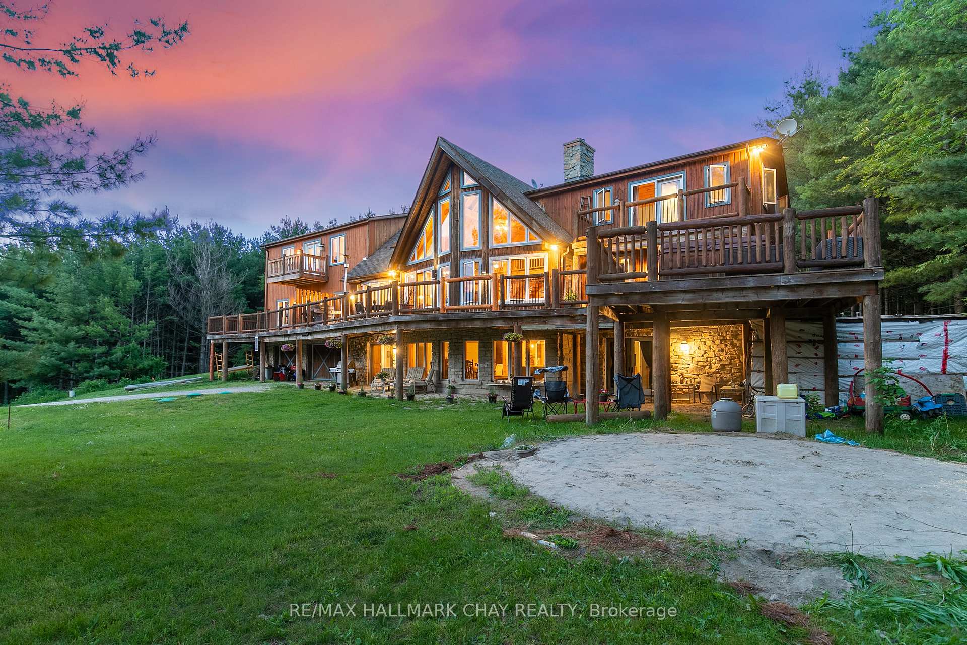 Photo 4 of 5563 Wesson Road, New Tecumseth, Rural New Tecumseth — HOMEH