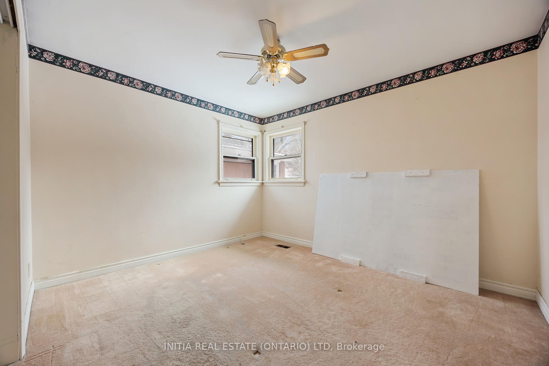 Photo 9 of 41 Tunis Avenue, Sarnia — HOMEH