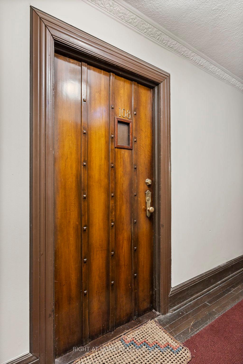 Photo 4 of Unit 108, 100 Oriole Parkway, Toronto, Forest Hill South — HOMEH