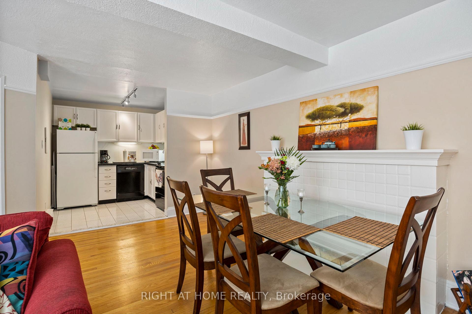 Photo 11 of Unit 108, 100 Oriole Parkway, Toronto, Forest Hill South — HOMEH