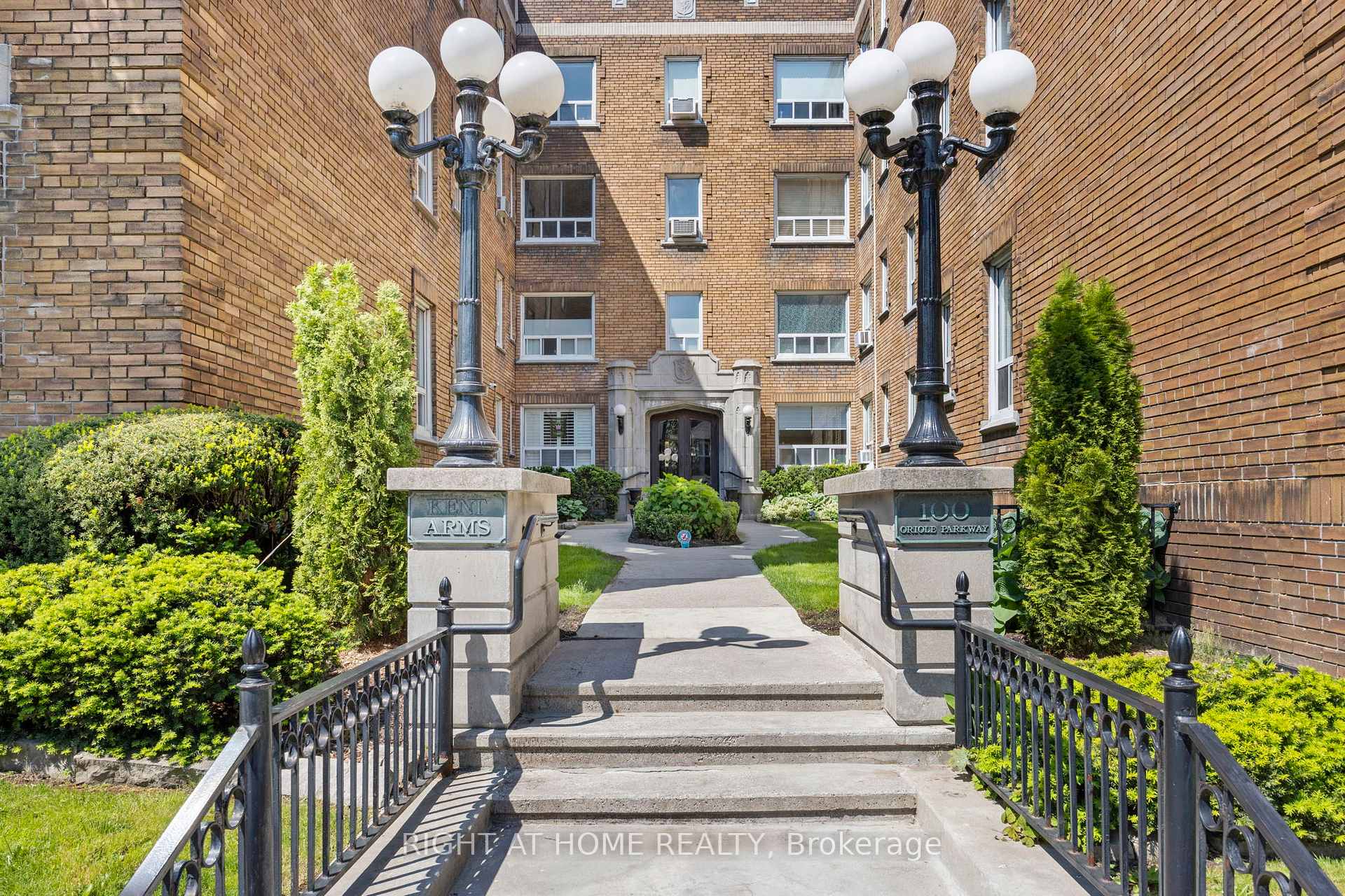 Photo 20 of Unit 108, 100 Oriole Parkway, Toronto, Forest Hill South — HOMEH