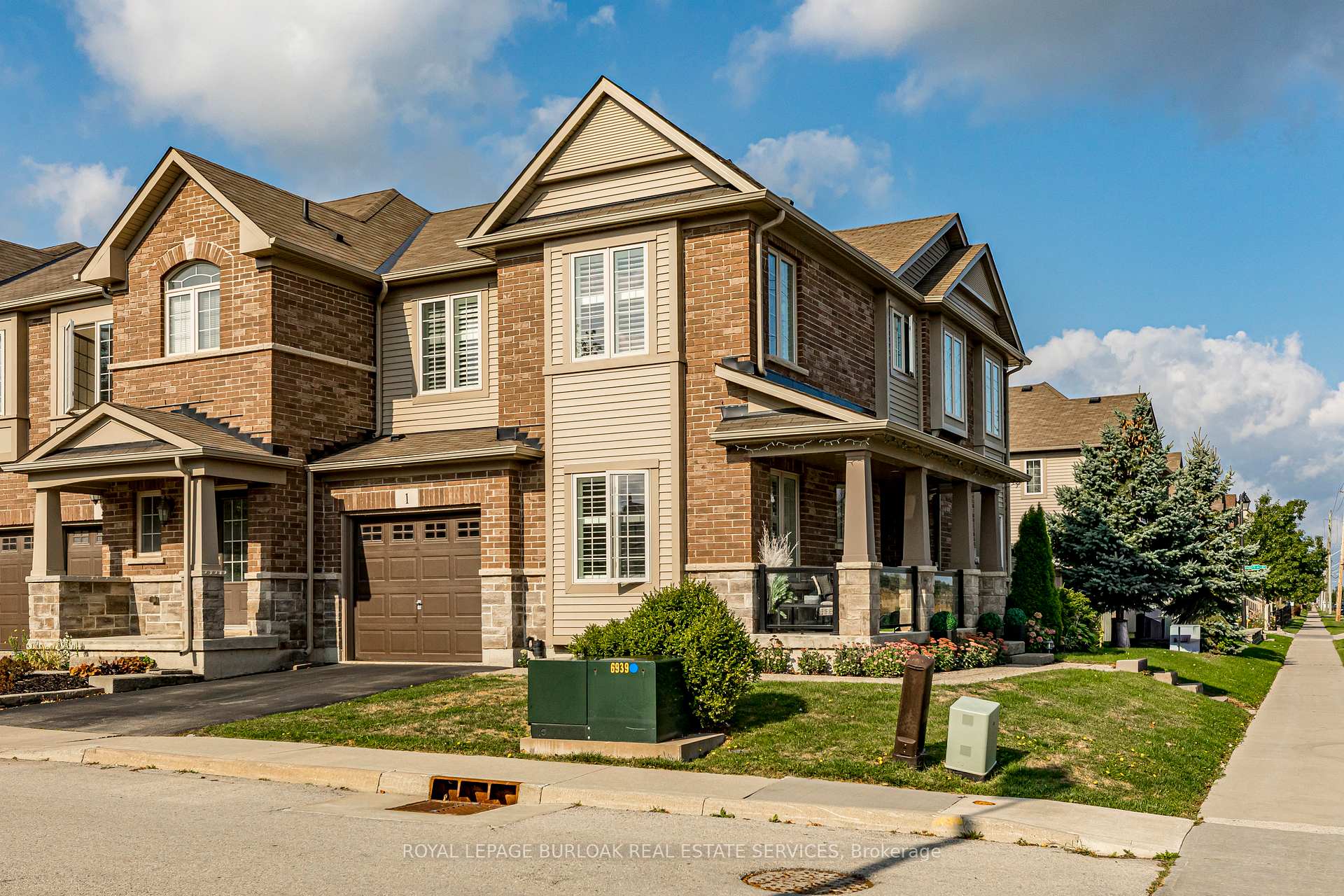 Photo 8 of Unit 1, 515 Winston Road, Grimsby, Grimsby Beach — HOMEH