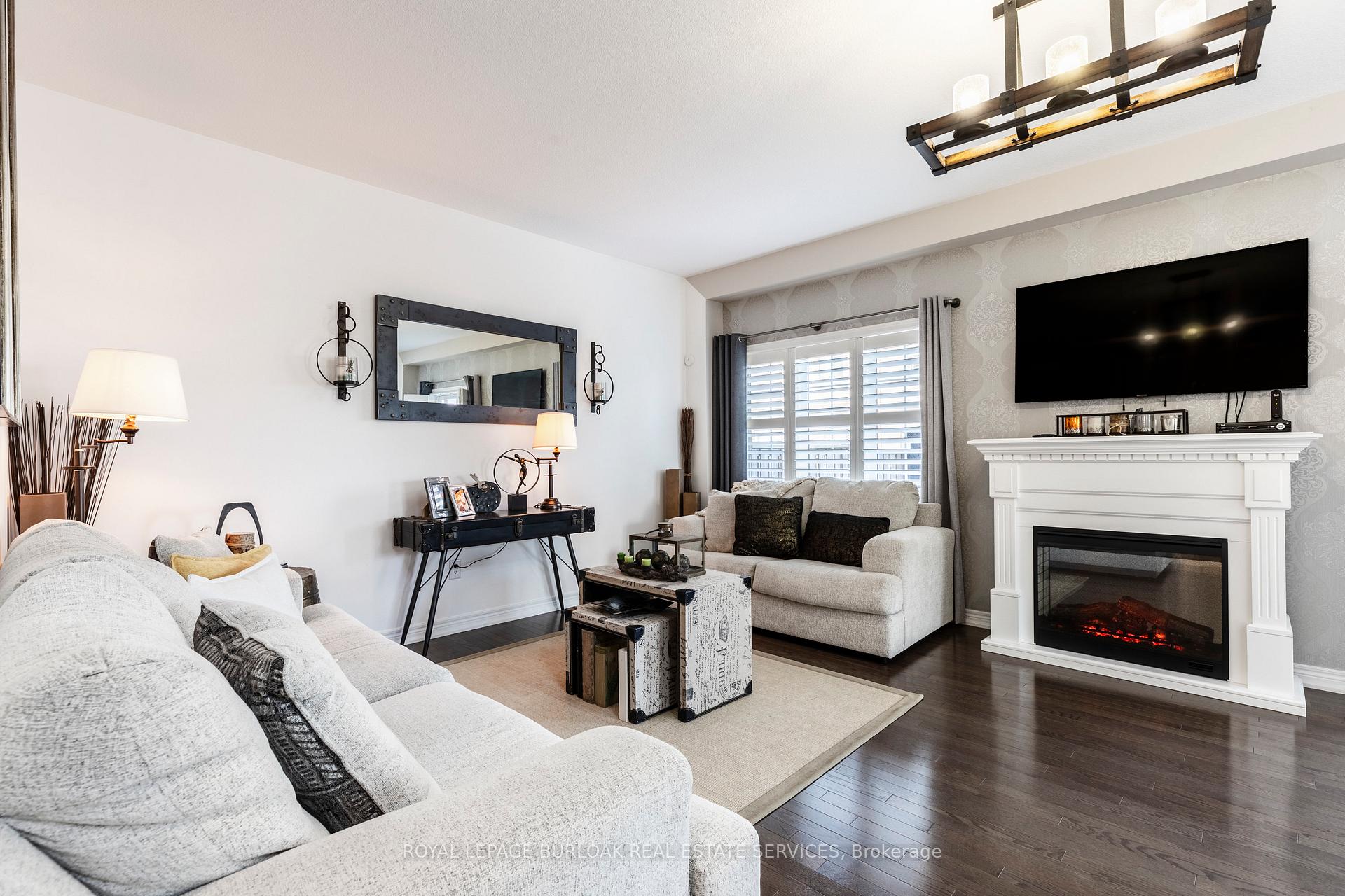 Photo 5 of Unit 1, 515 Winston Road, Grimsby, Grimsby Beach — HOMEH