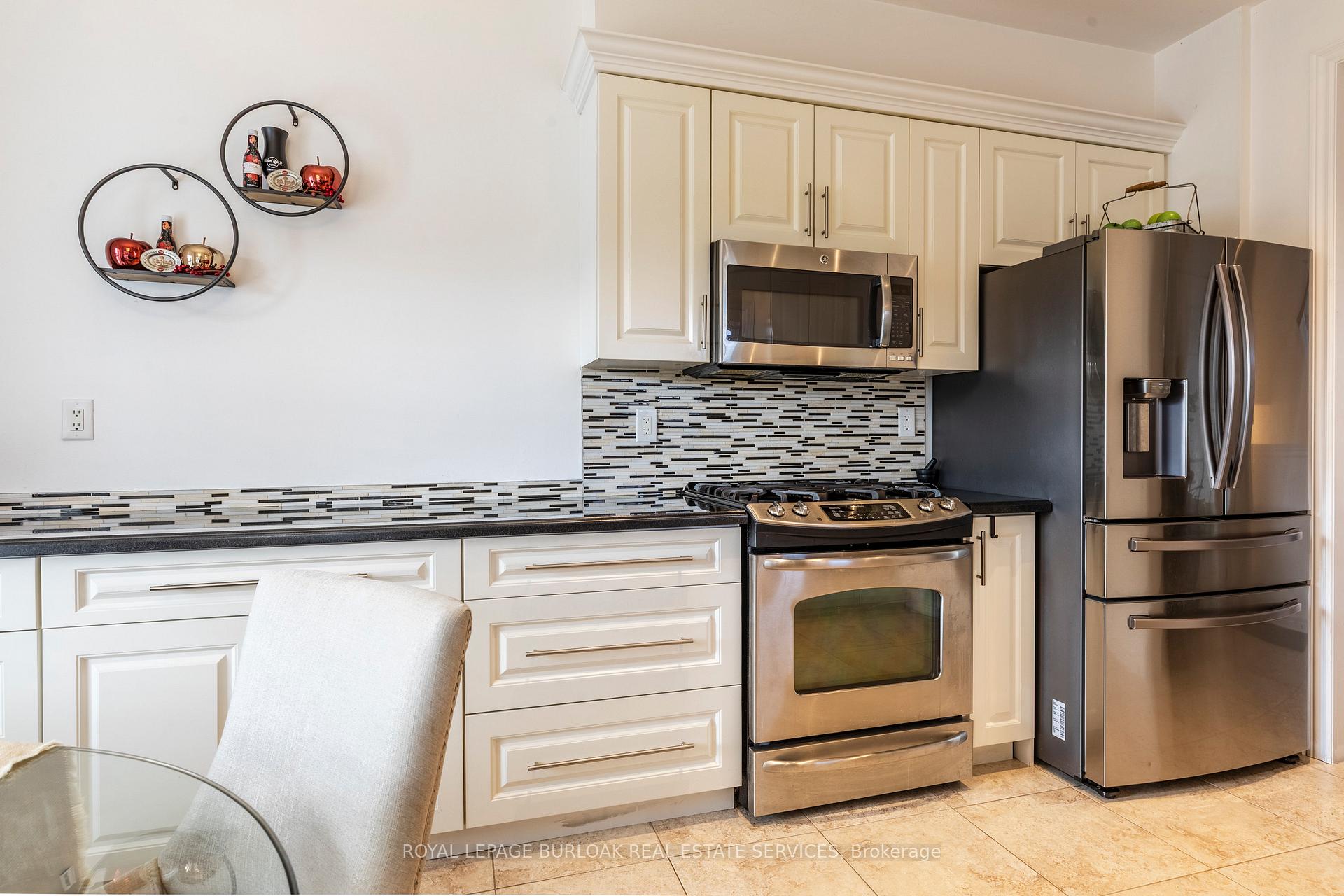 Photo 13 of Unit 1, 515 Winston Road, Grimsby, Grimsby Beach — HOMEH