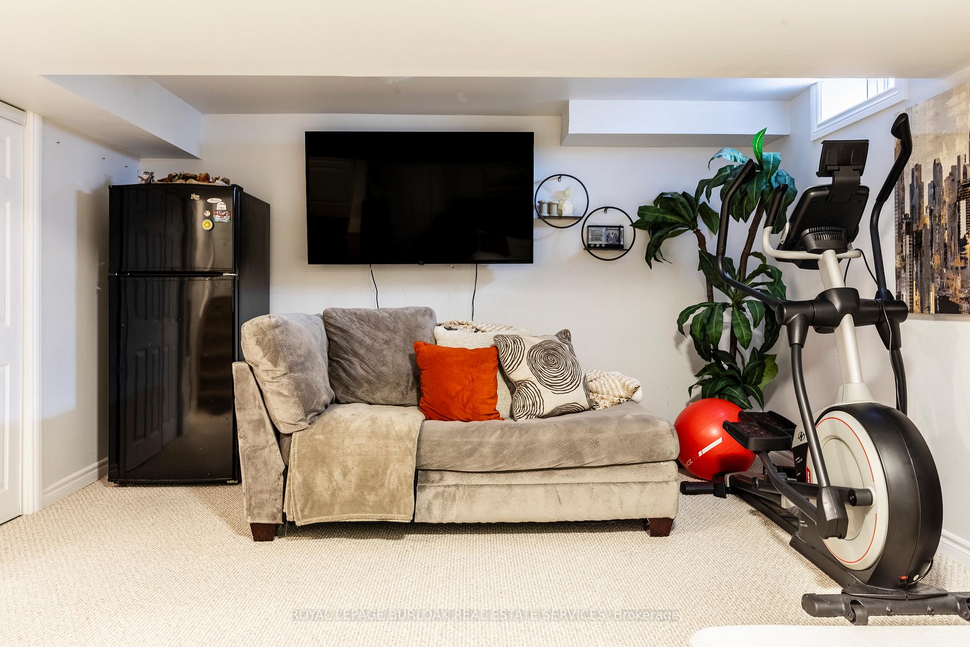 Photo 16 of Unit 1, 515 Winston Road, Grimsby, Grimsby Beach — HOMEH