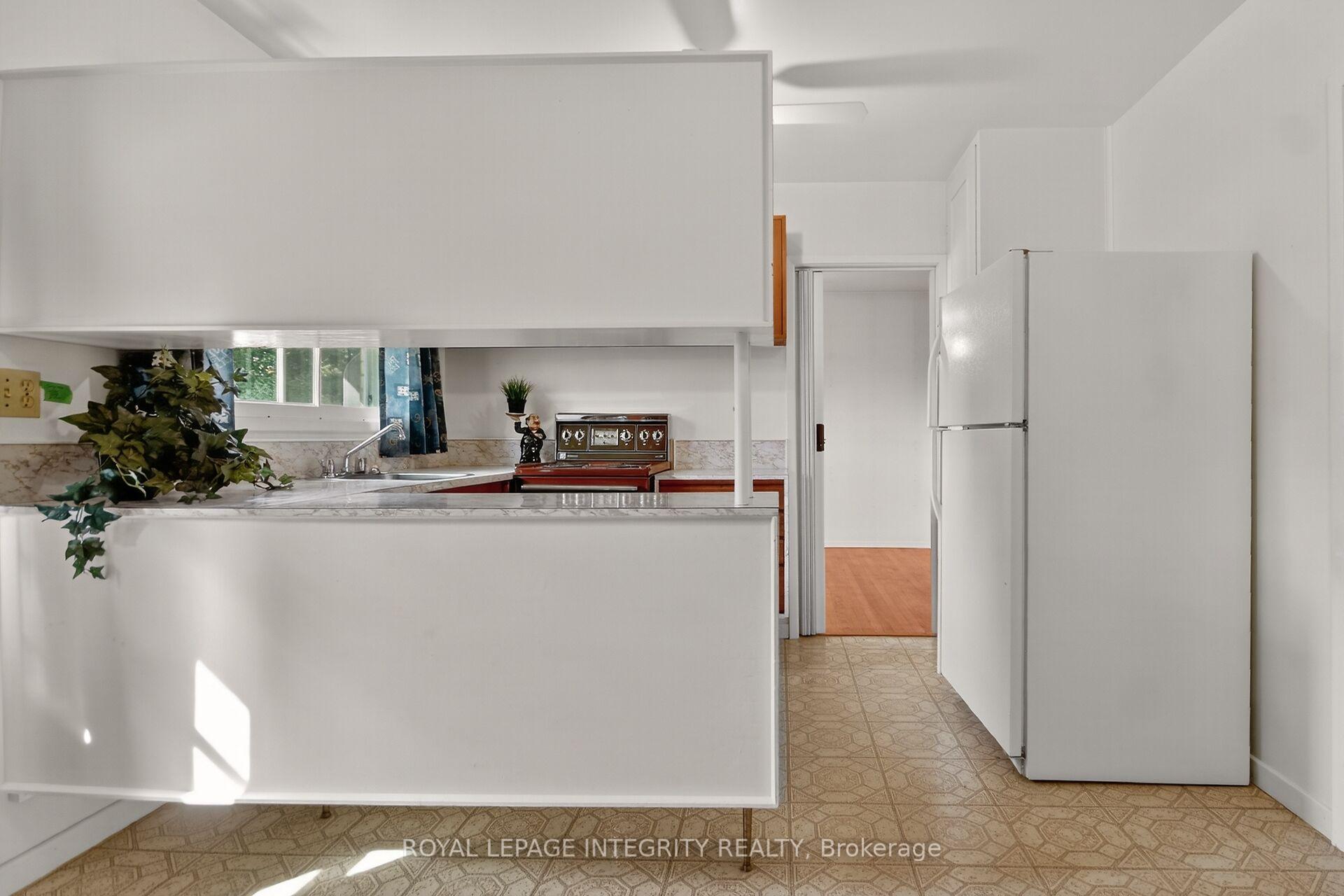 Photo 18 of 2106 Dunelm Street, Ottawa, Elmvale Acres/Urbandale — HOMEH