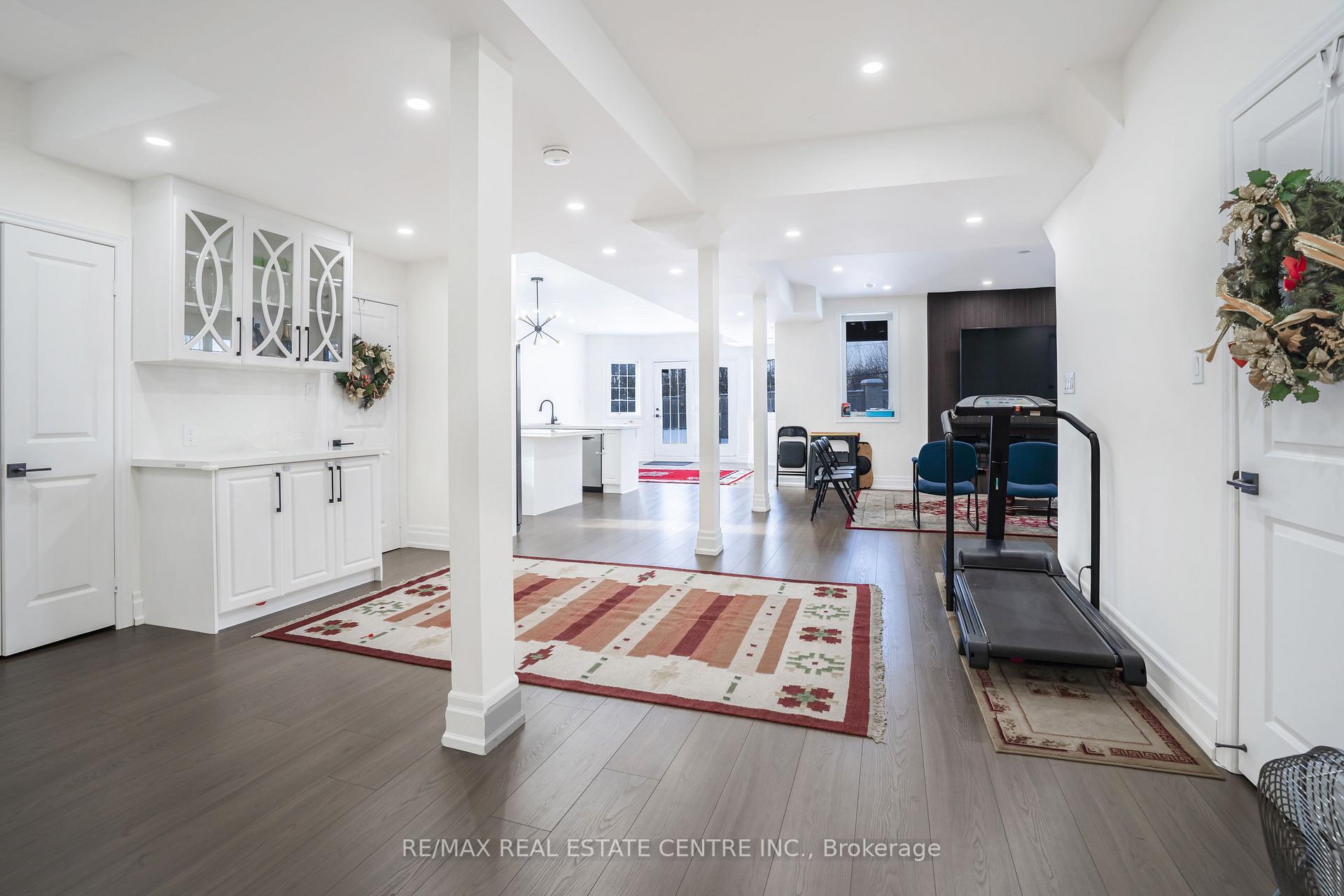 Photo 27 of 40 Highvalley (Basement) Circle, Brampton, Brampton West — HOMEH