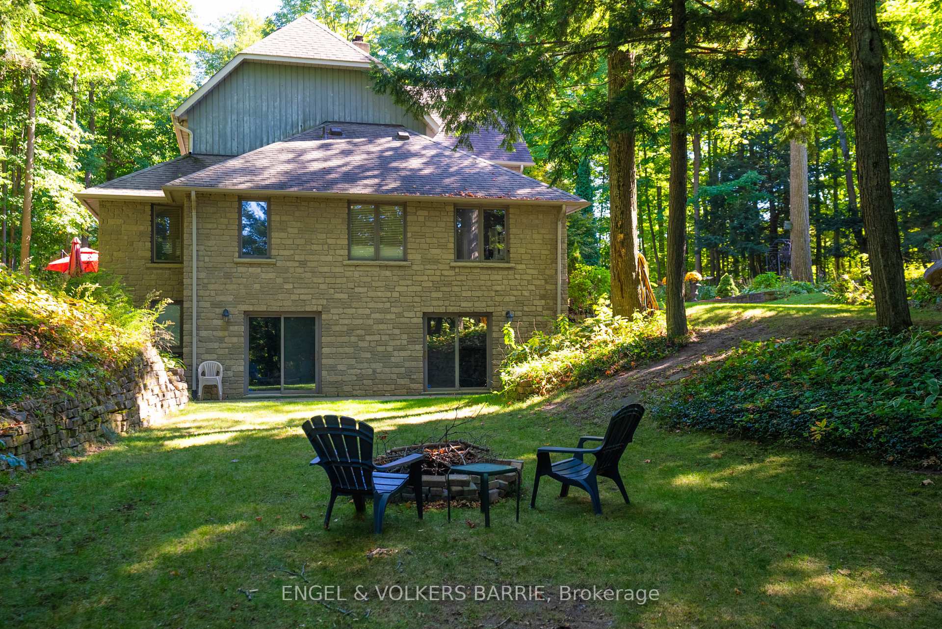 Photo 36 of 1837 Wilkinson Street, Innisfil, Rural Innisfil — HOMEH