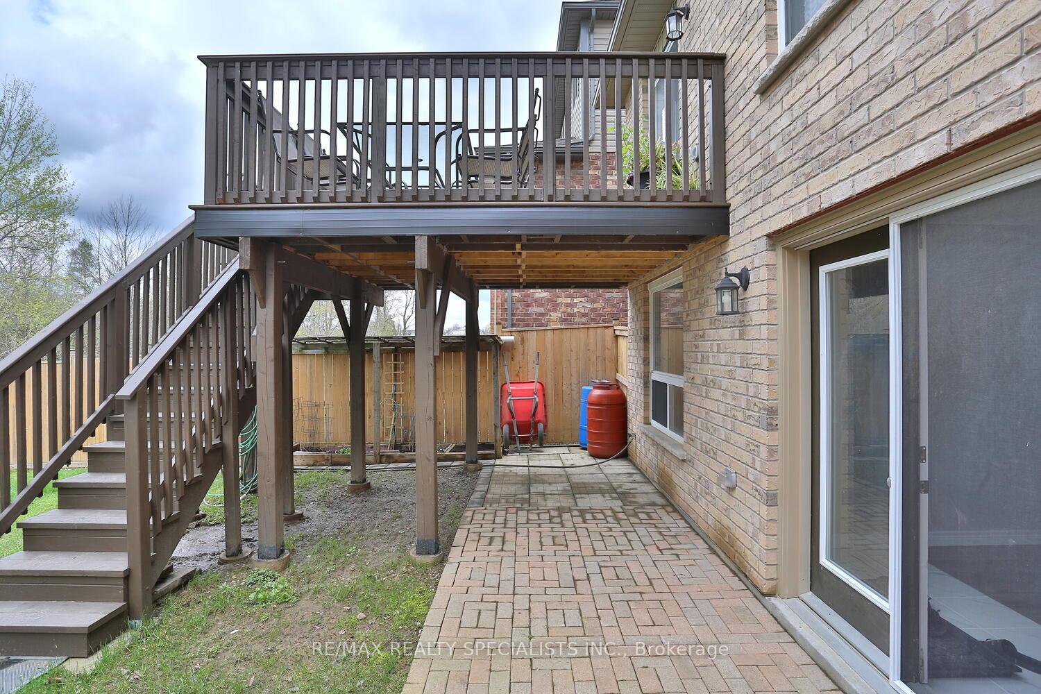 Photo 2 of 189 Macalister Boulevard, Guelph, Kortright East — HOMEH