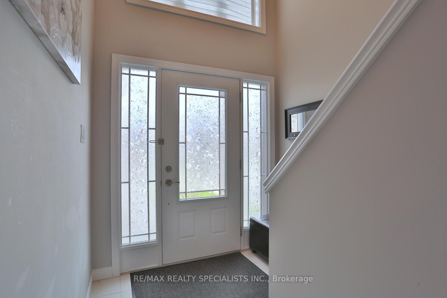 Photo 6 of 189 Macalister Boulevard, Guelph, Kortright East — HOMEH