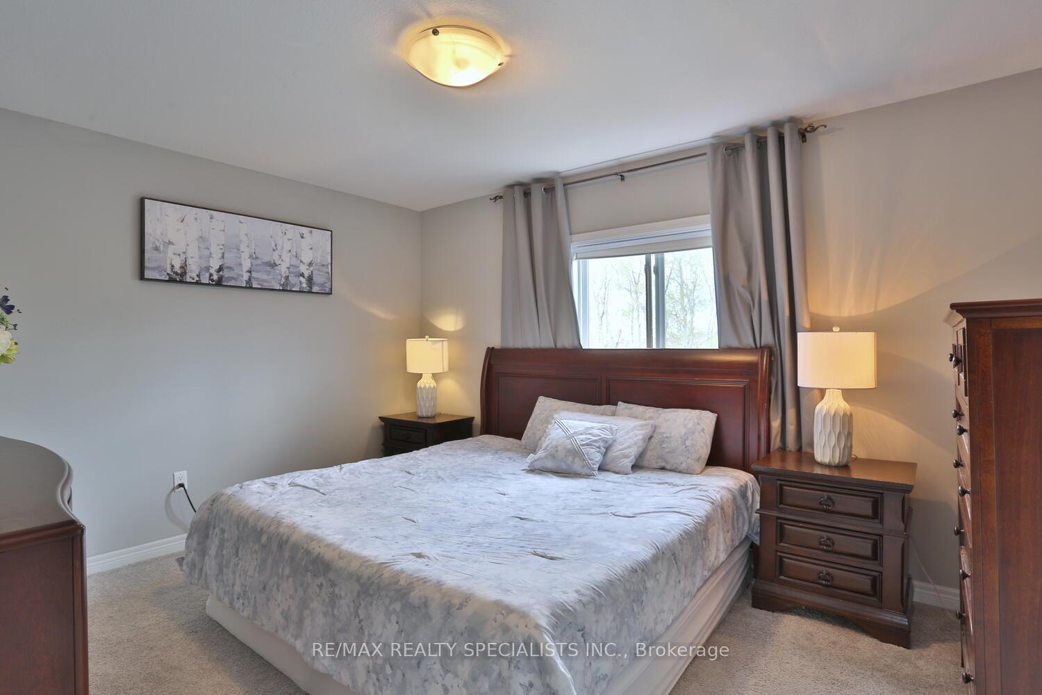 Photo 38 of 189 Macalister Boulevard, Guelph, Kortright East — HOMEH
