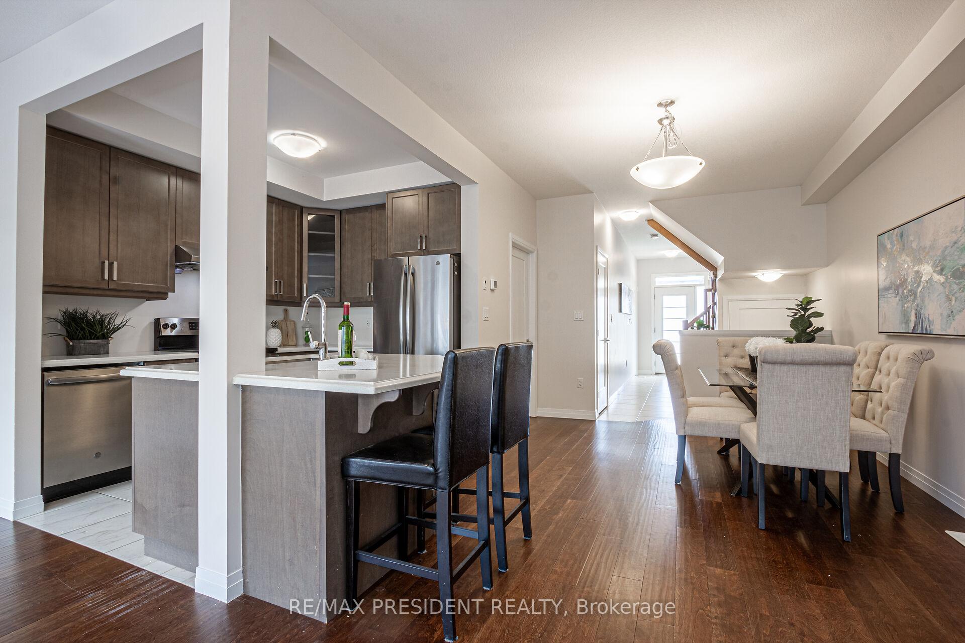 Photo 9 of 25 Greenwich Avenue, Hamilton, Stoney Creek Mountain — HOMEH