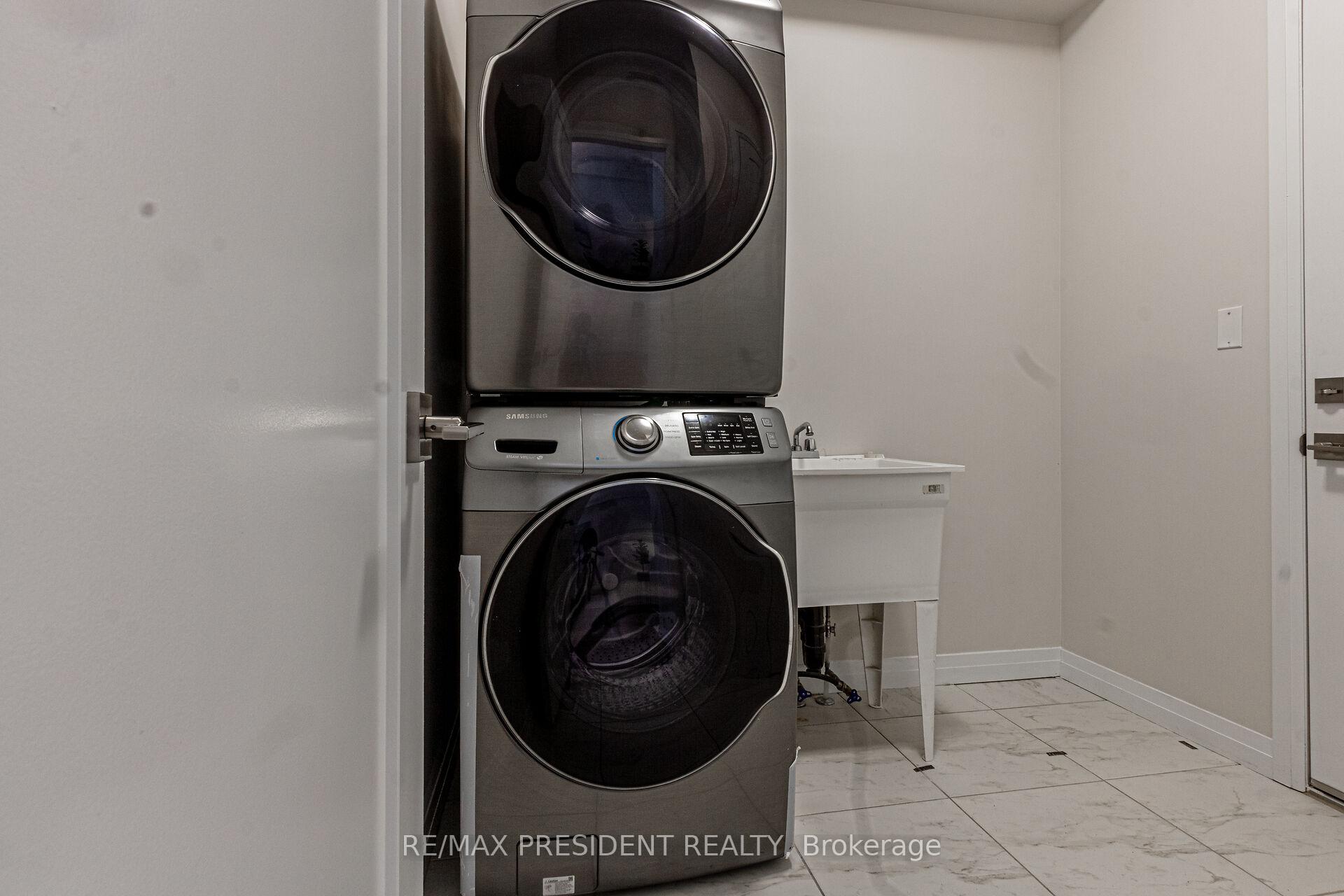 Photo 15 of 25 Greenwich Avenue, Hamilton, Stoney Creek Mountain — HOMEH