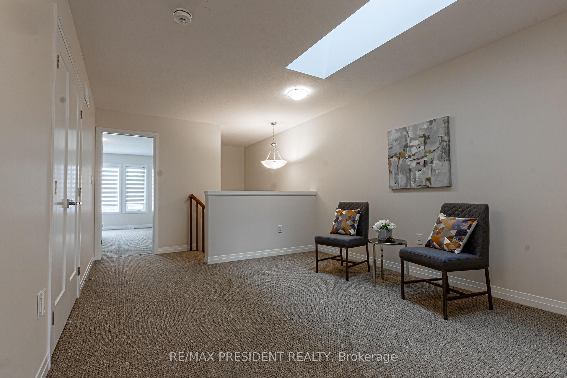 Photo 16 of 25 Greenwich Avenue, Hamilton, Stoney Creek Mountain — HOMEH
