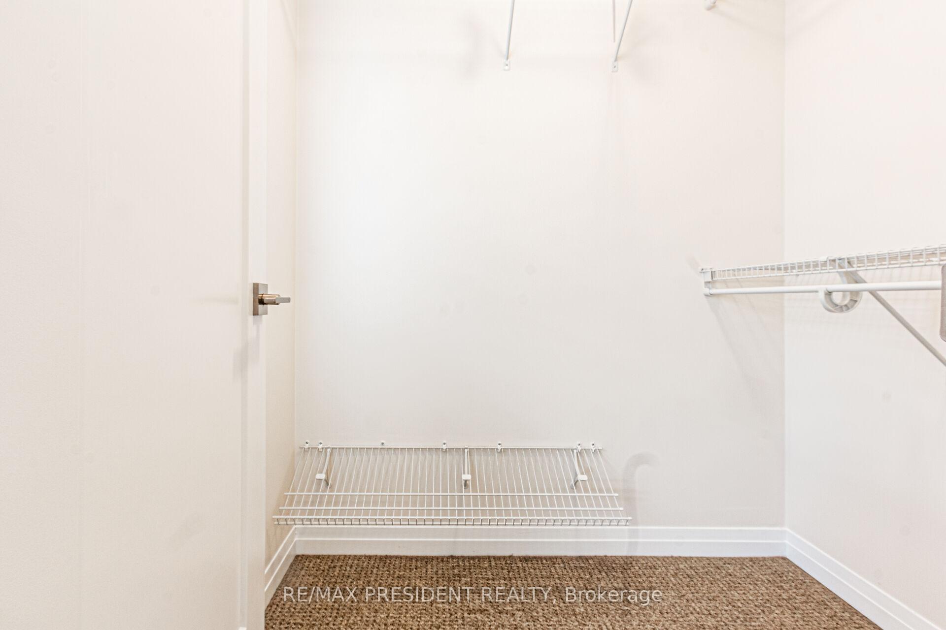 Photo 20 of 25 Greenwich Avenue, Hamilton, Stoney Creek Mountain — HOMEH