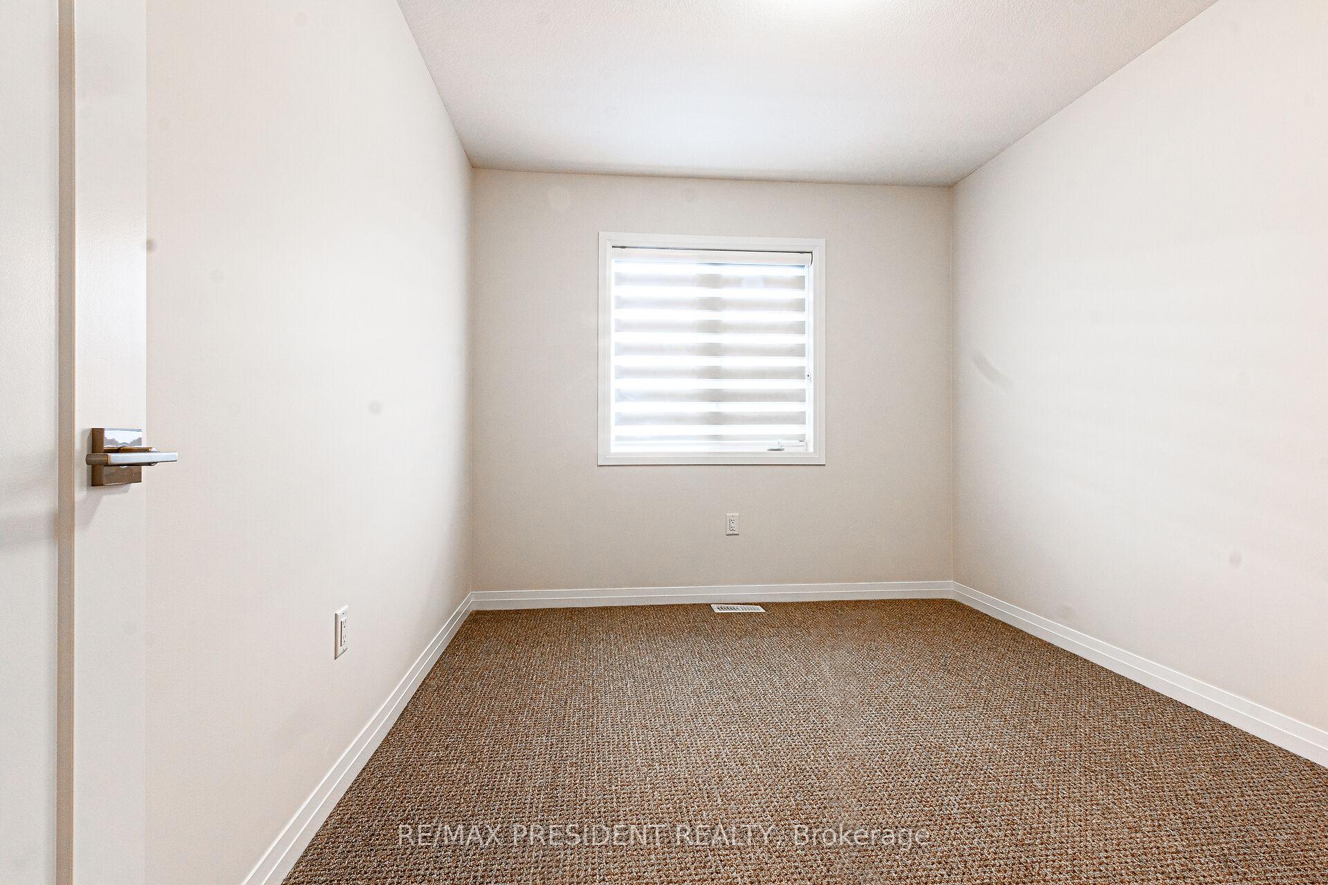 Photo 21 of 25 Greenwich Avenue, Hamilton, Stoney Creek Mountain — HOMEH