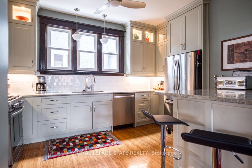 Photo 11 of 5 Orchard Hill, Hamilton, Kirkendall — HOMEH