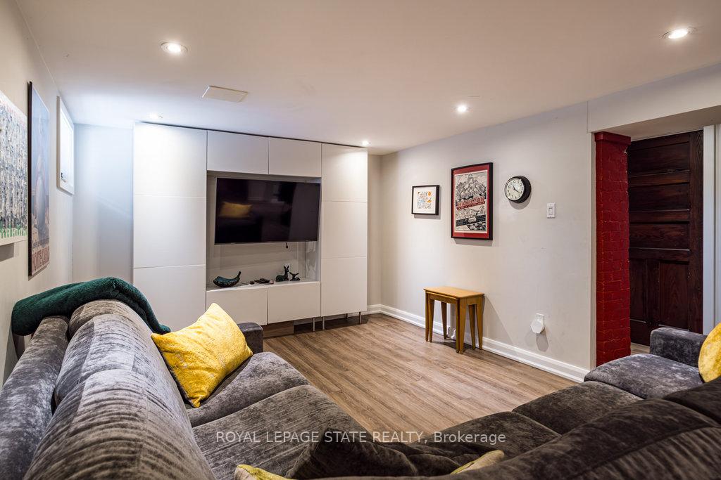 Photo 22 of 5 Orchard Hill, Hamilton, Kirkendall — HOMEH
