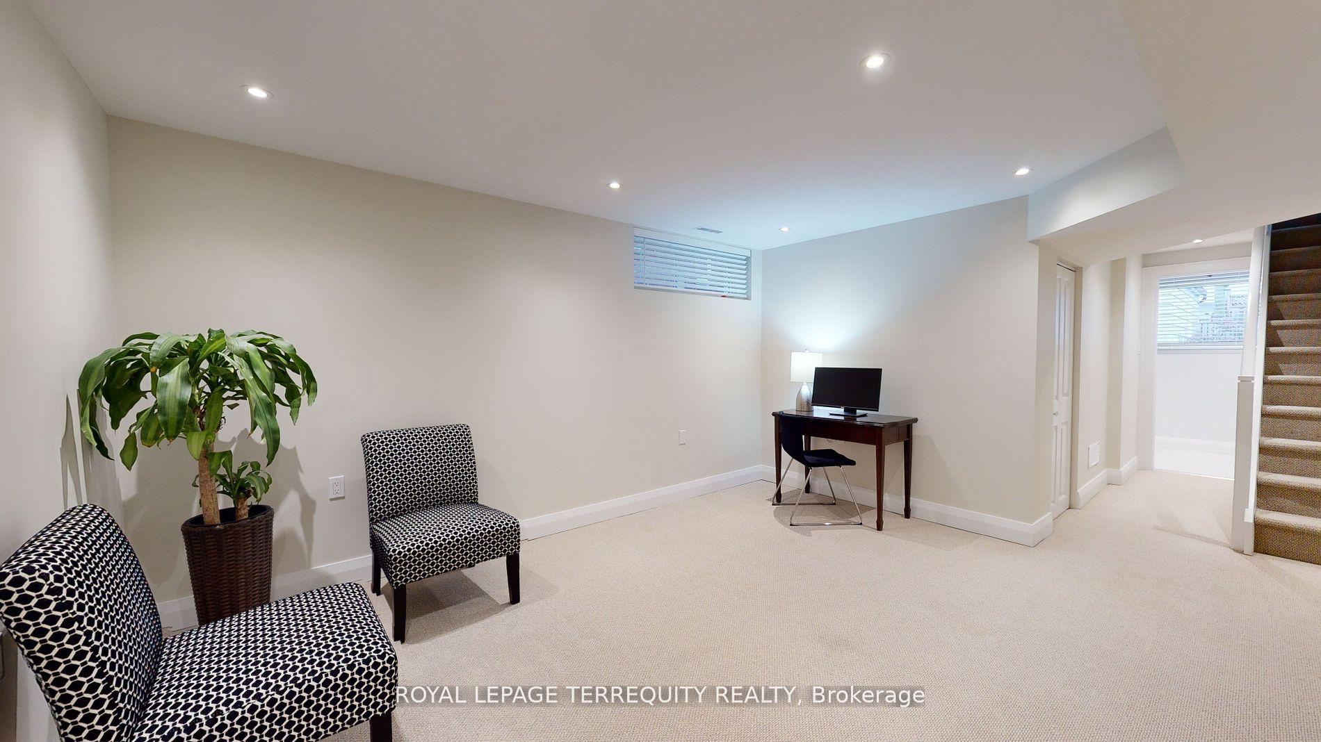 Photo 17 of 35 Berkshire Avenue, Toronto, South Riverdale — HOMEH