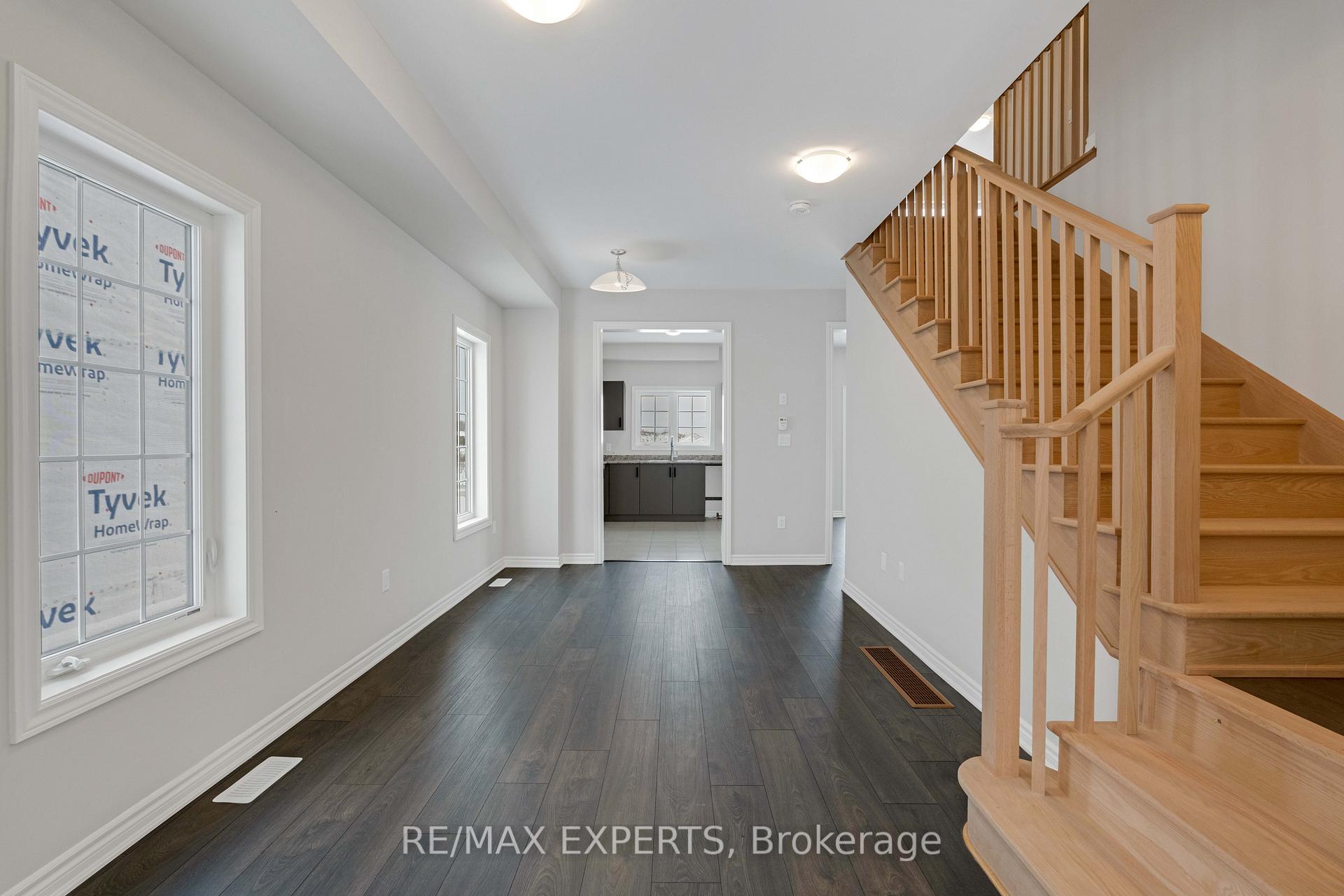 Photo 10 of 282 Springfield Crescent, Clearview, Stayner — HOMEH