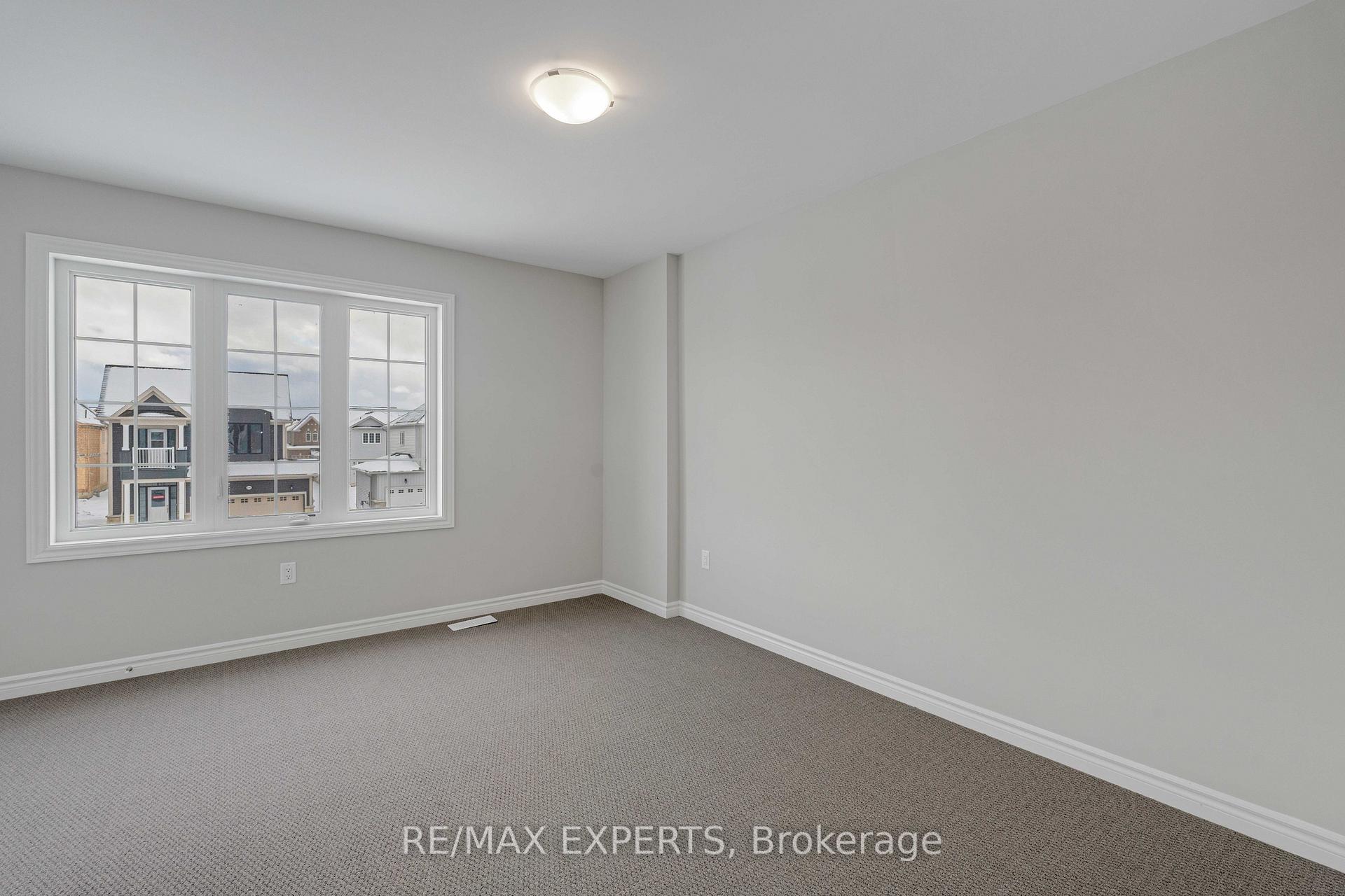 Photo 29 of 282 Springfield Crescent, Clearview, Stayner — HOMEH