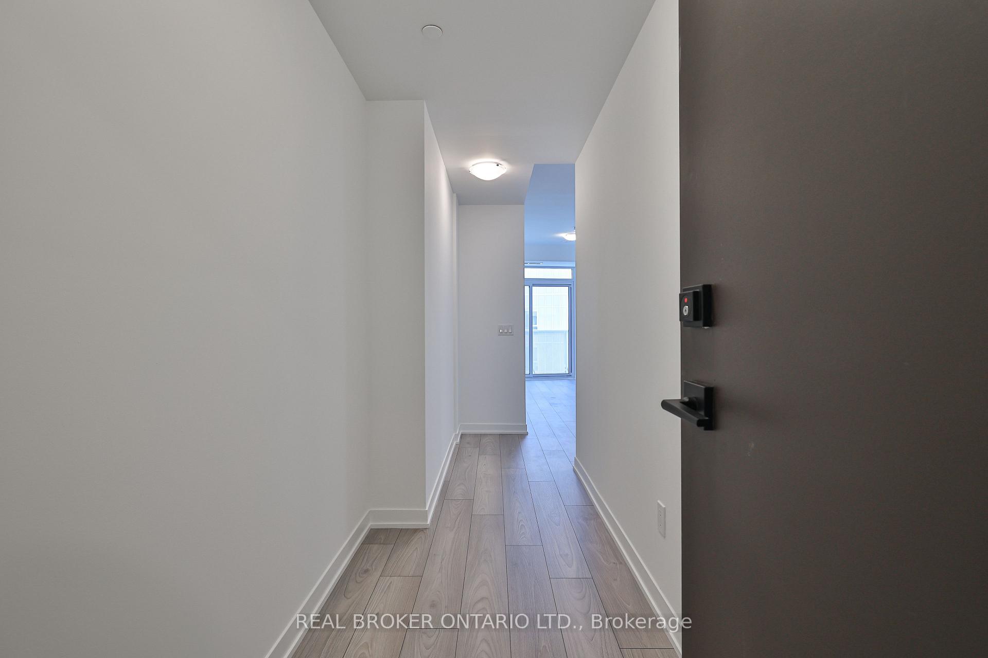 Photo 6 of Unit 2721, 498 Caldari Road, Vaughan, Concord — HOMEH